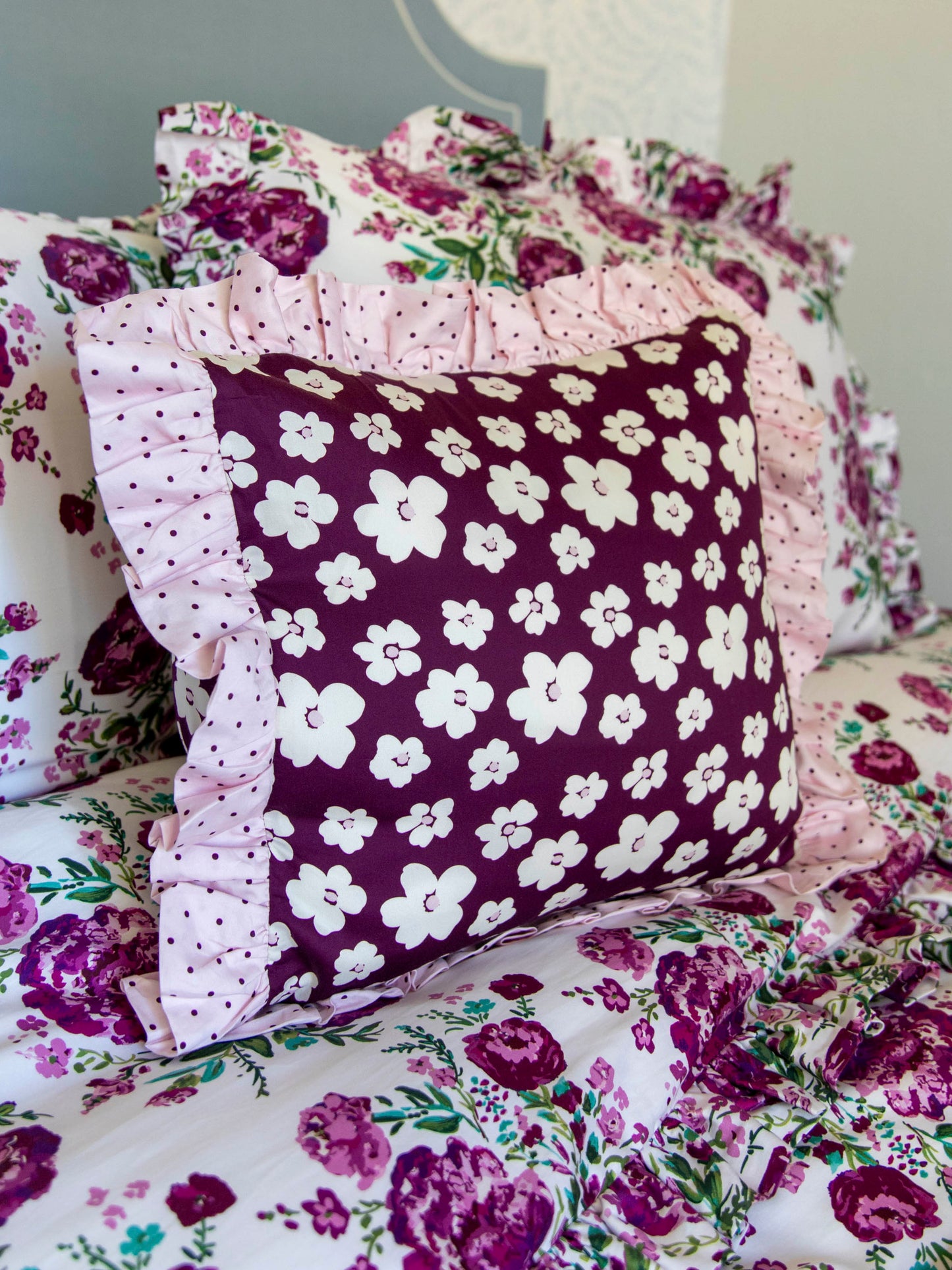 16 x 16 Pillow Cover - Sugar Plum Floral