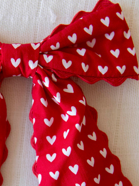 Small Long Tail Bow - Red Hearts
