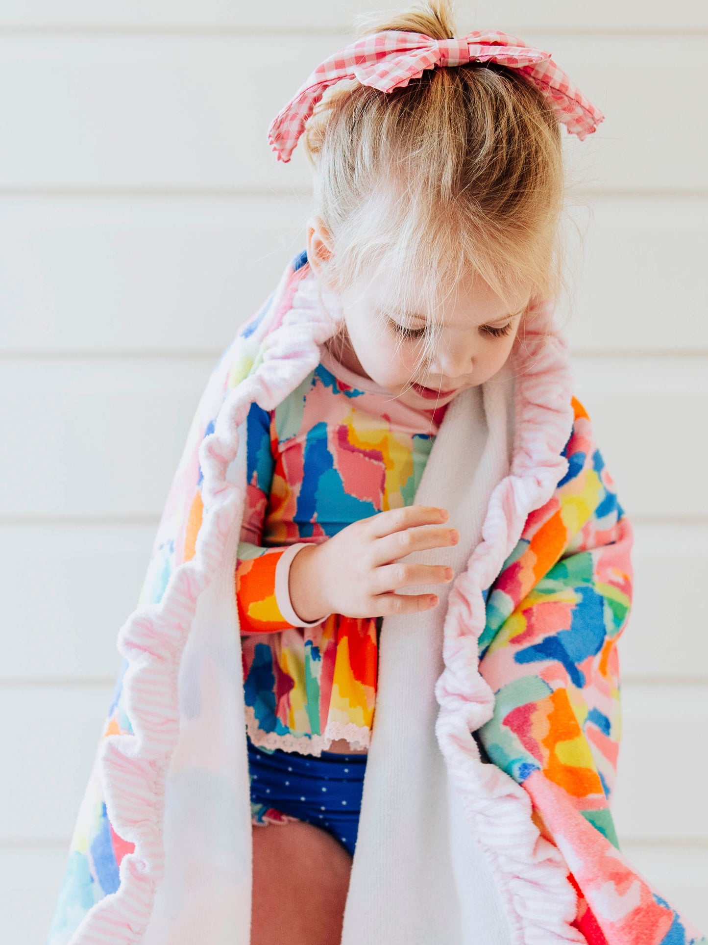 Ruffled Towel - Rainbow Splash