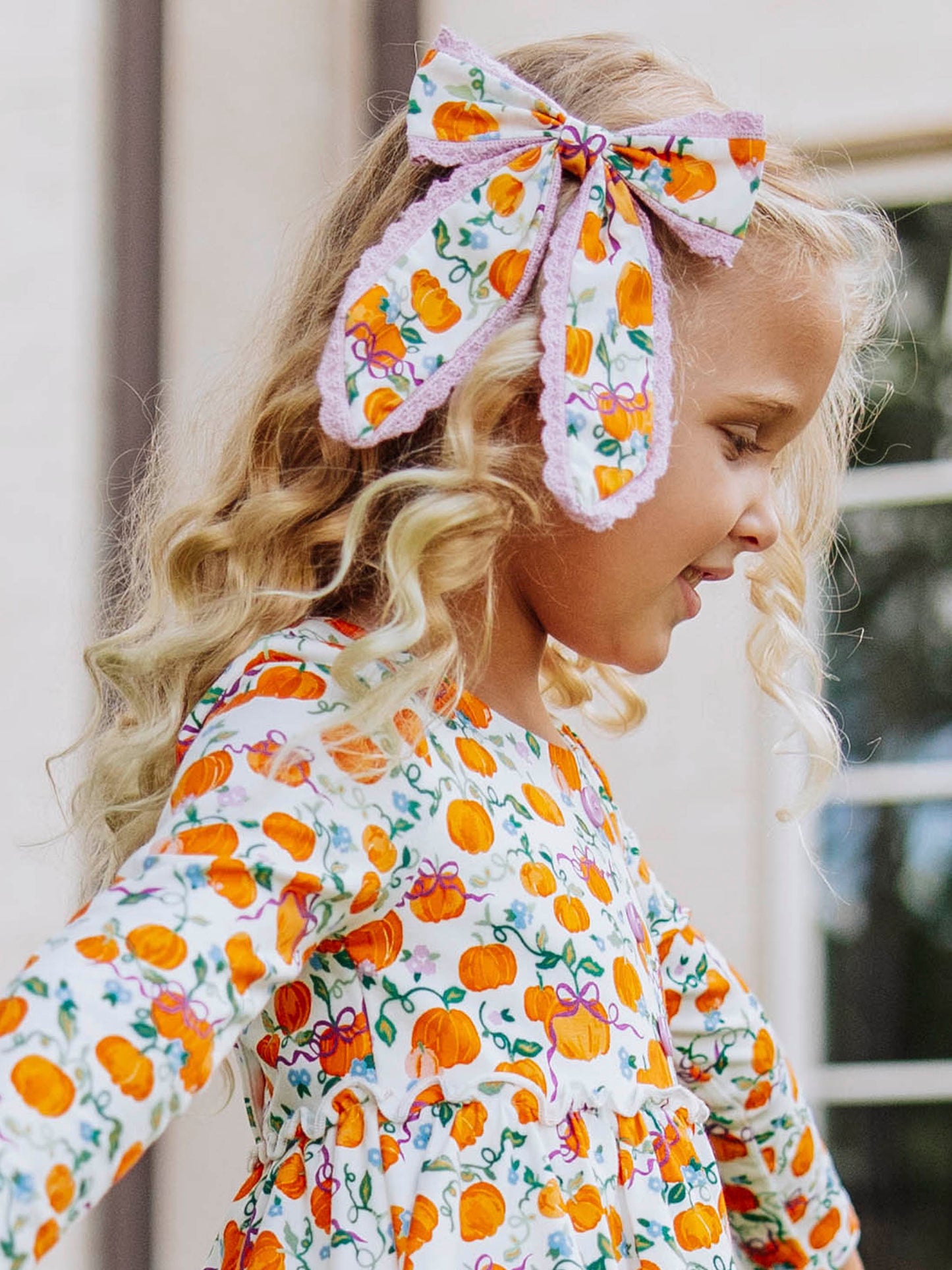 Small Long Tail Bow - Little Pumpkin Princess