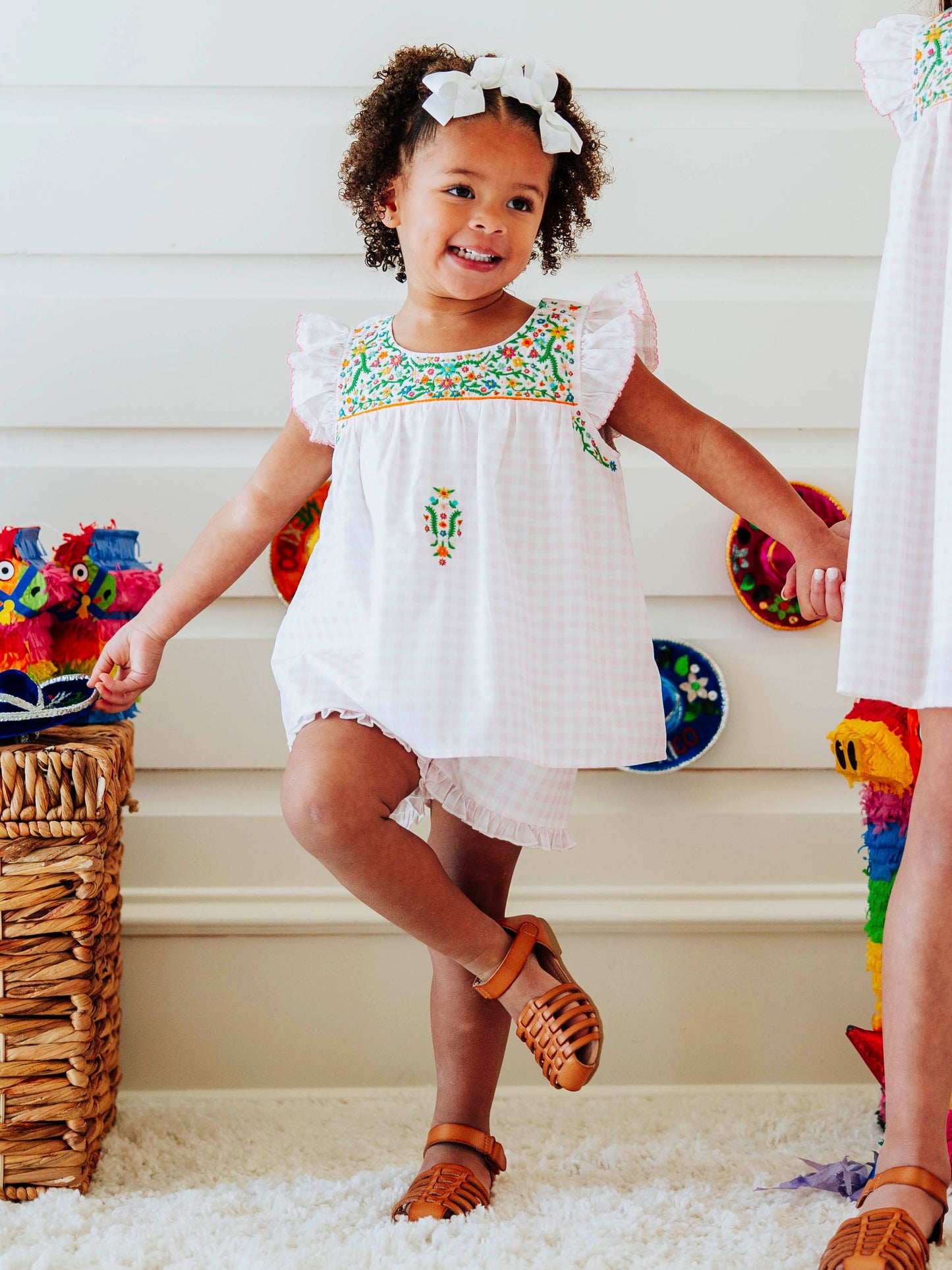 Flutter Set - Floral Fiesta