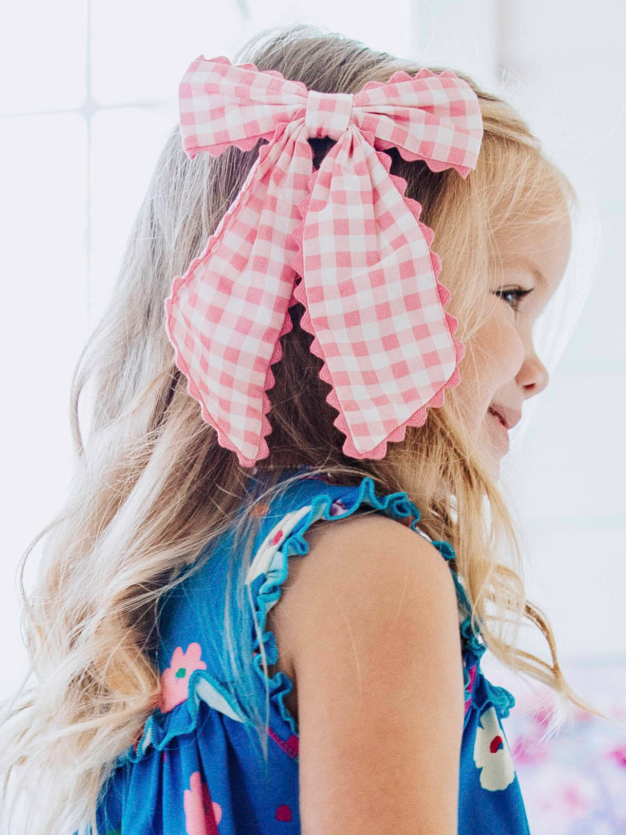 Small Long Tail Bow - Bright Pink Gingham