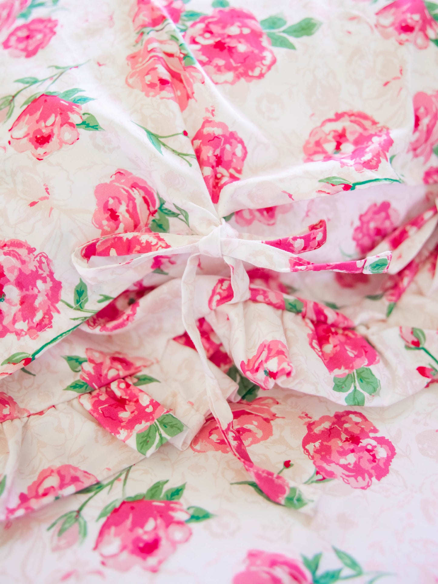 Duvet Cover + Sham(s) - Raspberry Roses
