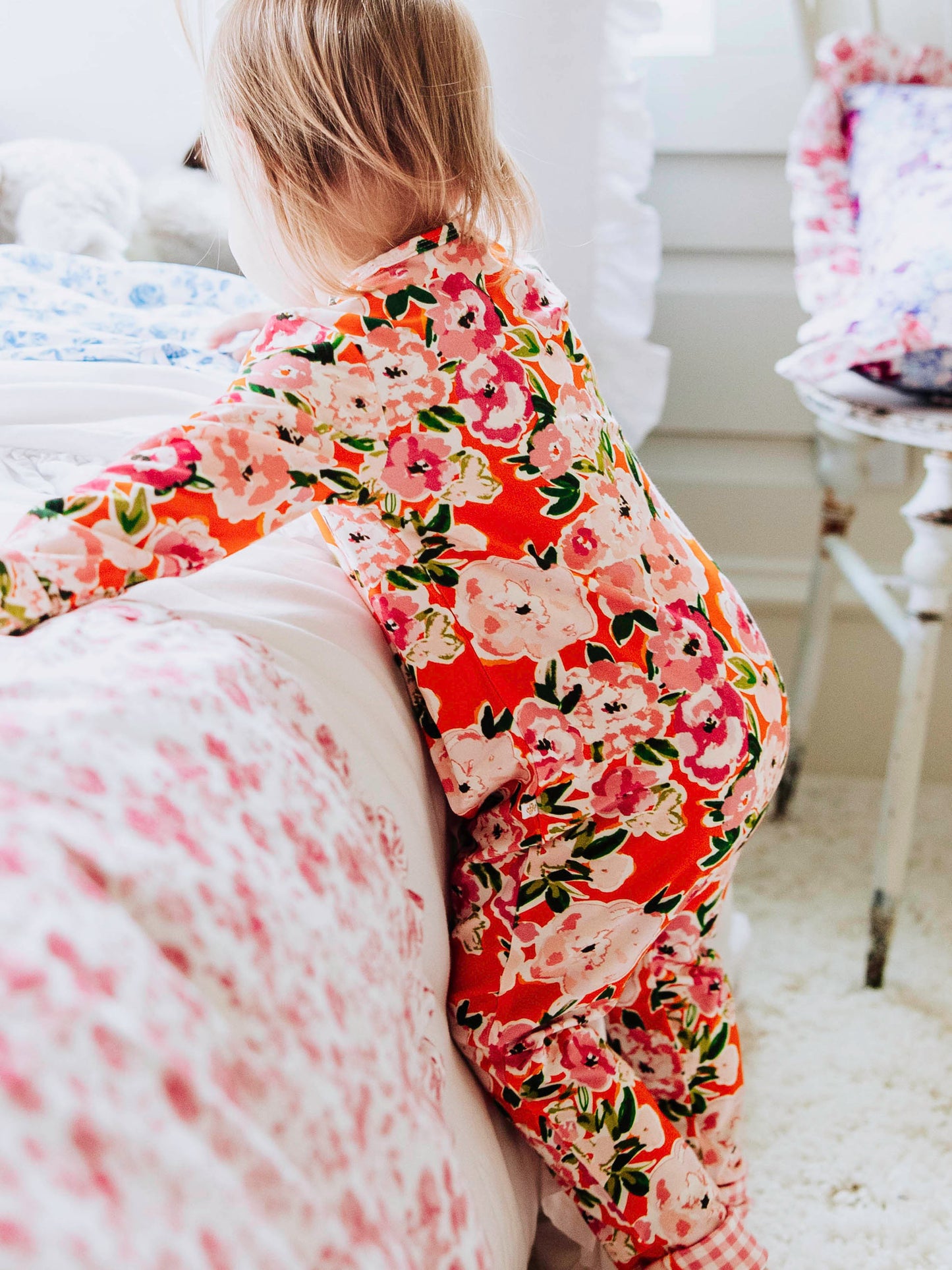 Cloud Layette - Glowing Pink Flowers
