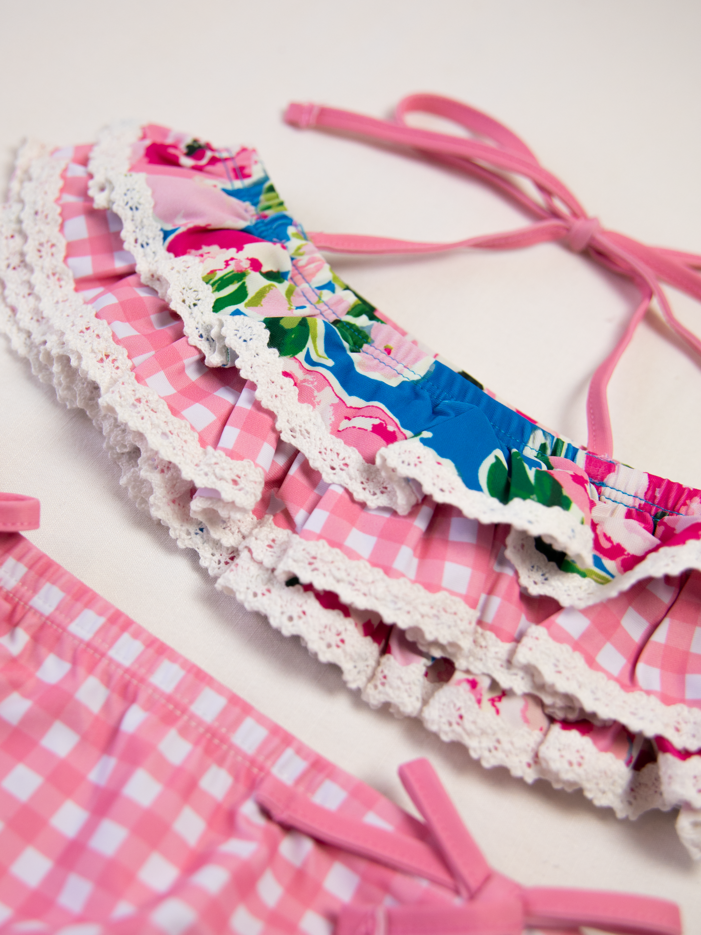 Milly Frilly - Joyful Poppies