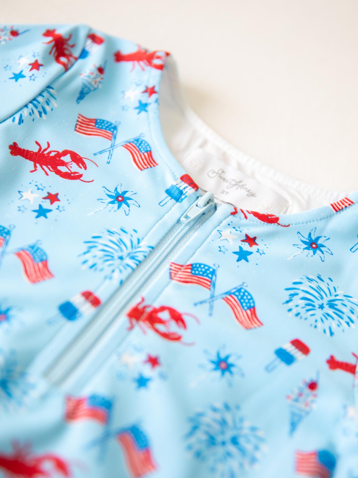 Solid Rash Guard - Let Freedom Ring