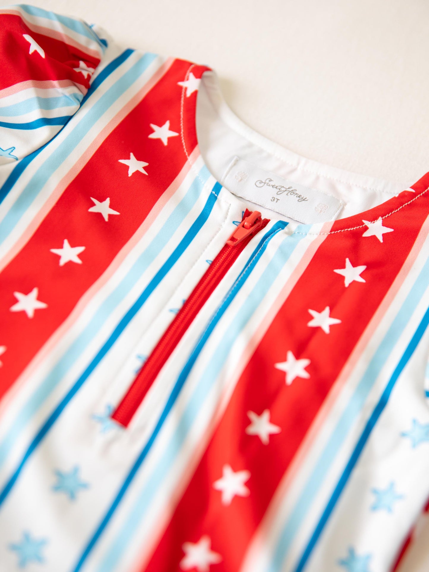 Solid Rash Guard - Bright American Stars