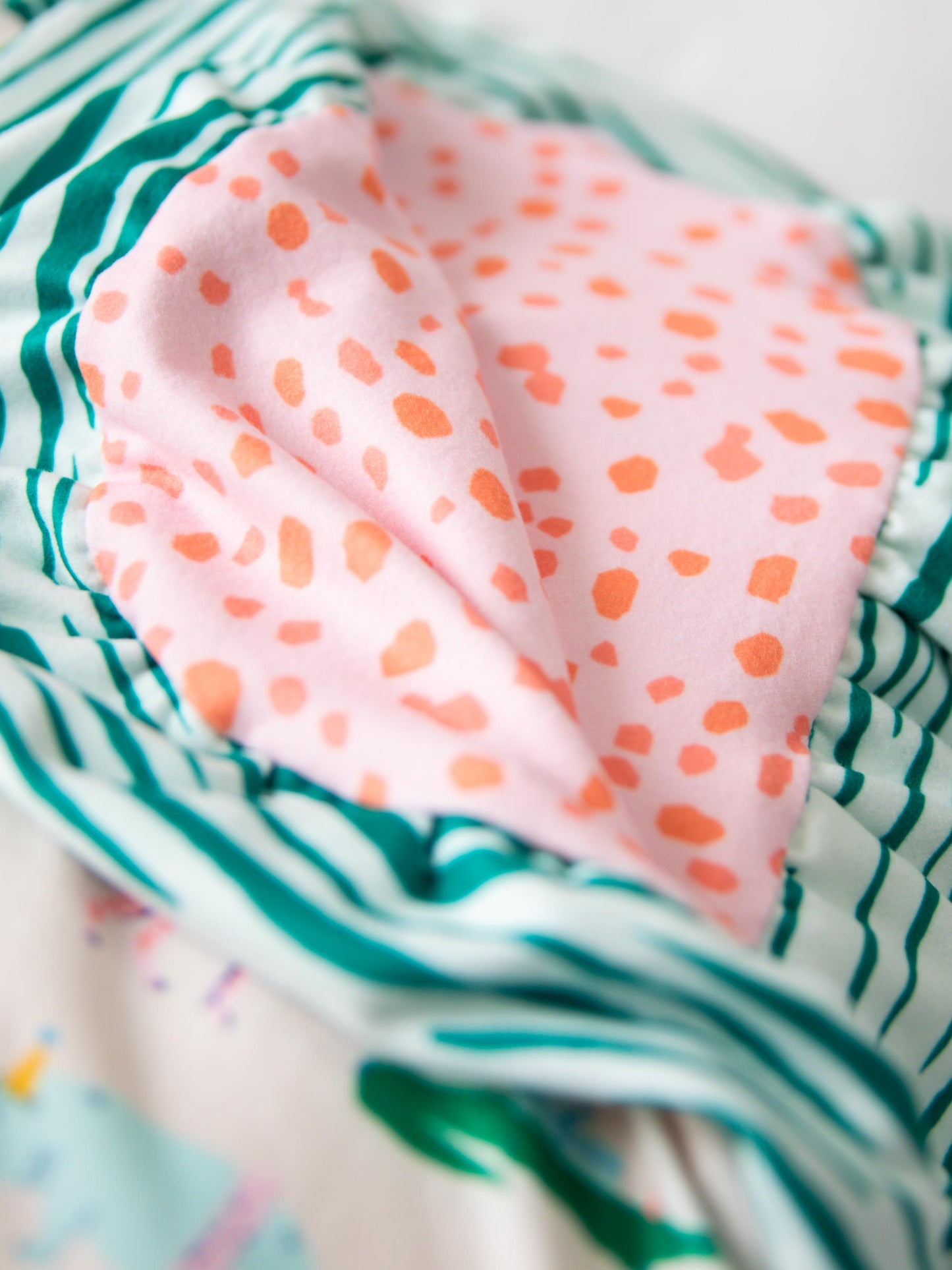 Dreamer Ruffled Blanket - Party Animals!