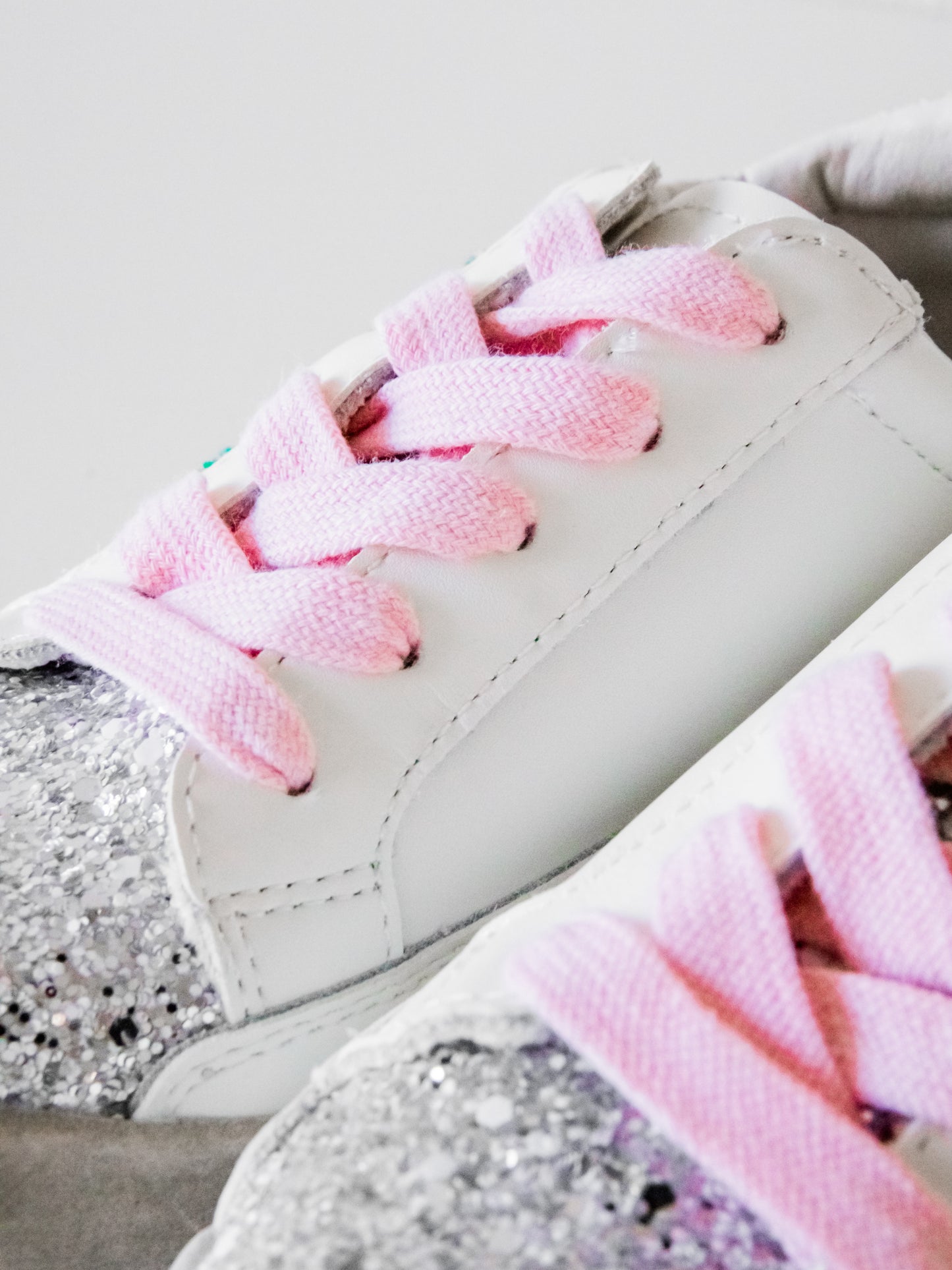 SweetHoney Sneakers - Green Star