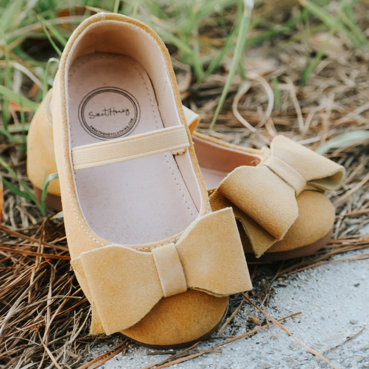 Big Bow Suede Ballet - Camel