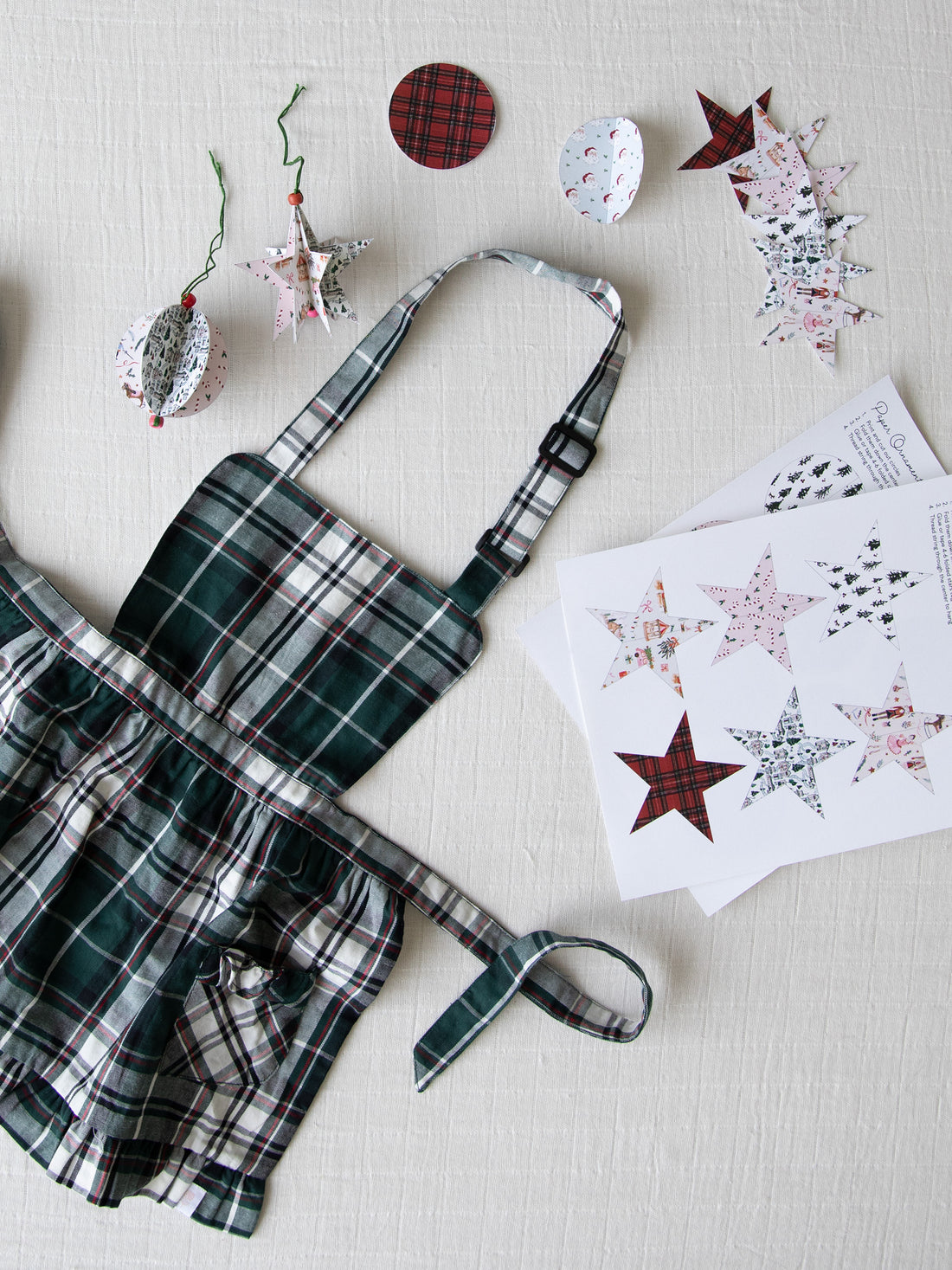 Fun Holiday Craft Activities - Printable Paper Ornaments