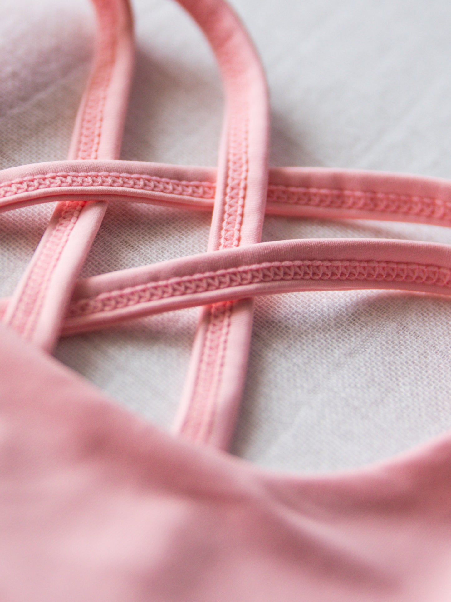 Empower Crop - Ribbon Pink