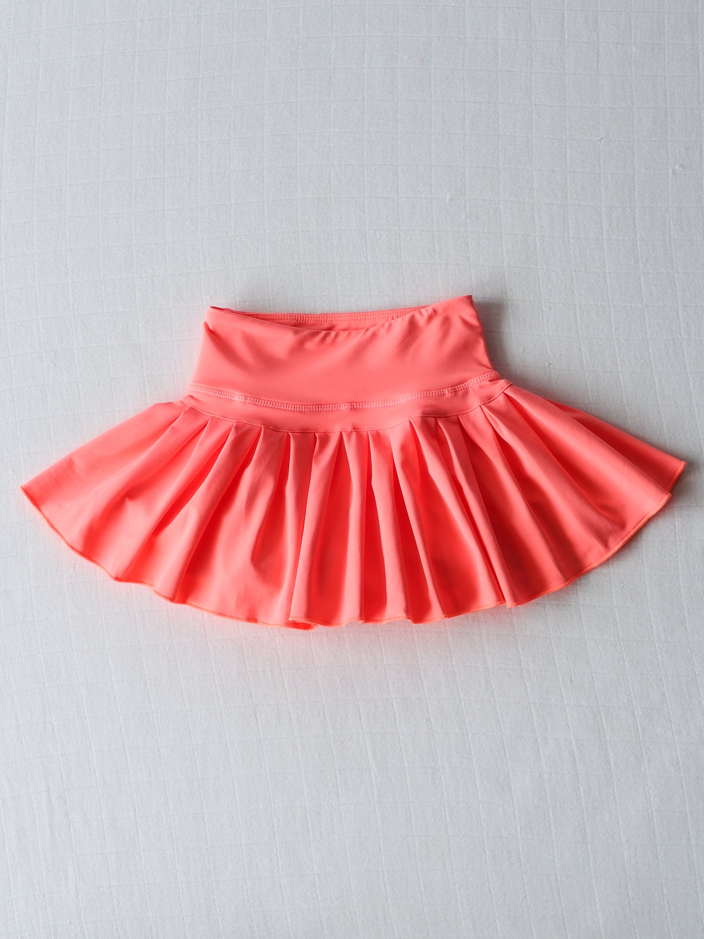 Pleated Tennis Skort - Cherry Fizz