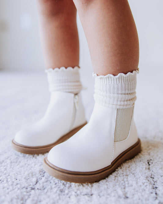 Chelsea Boots - Ivory