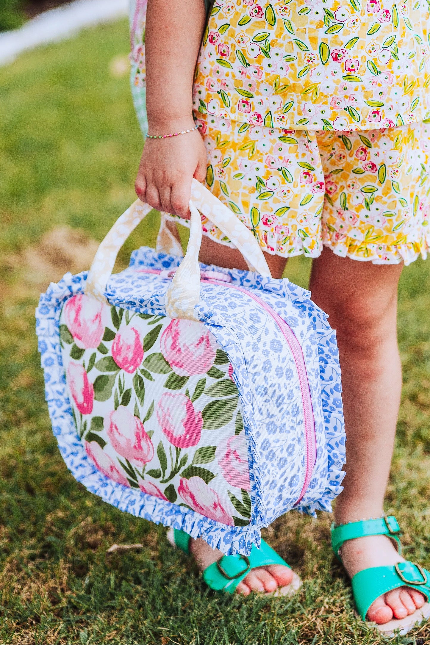Ruffled Lunch Kit - Whisp