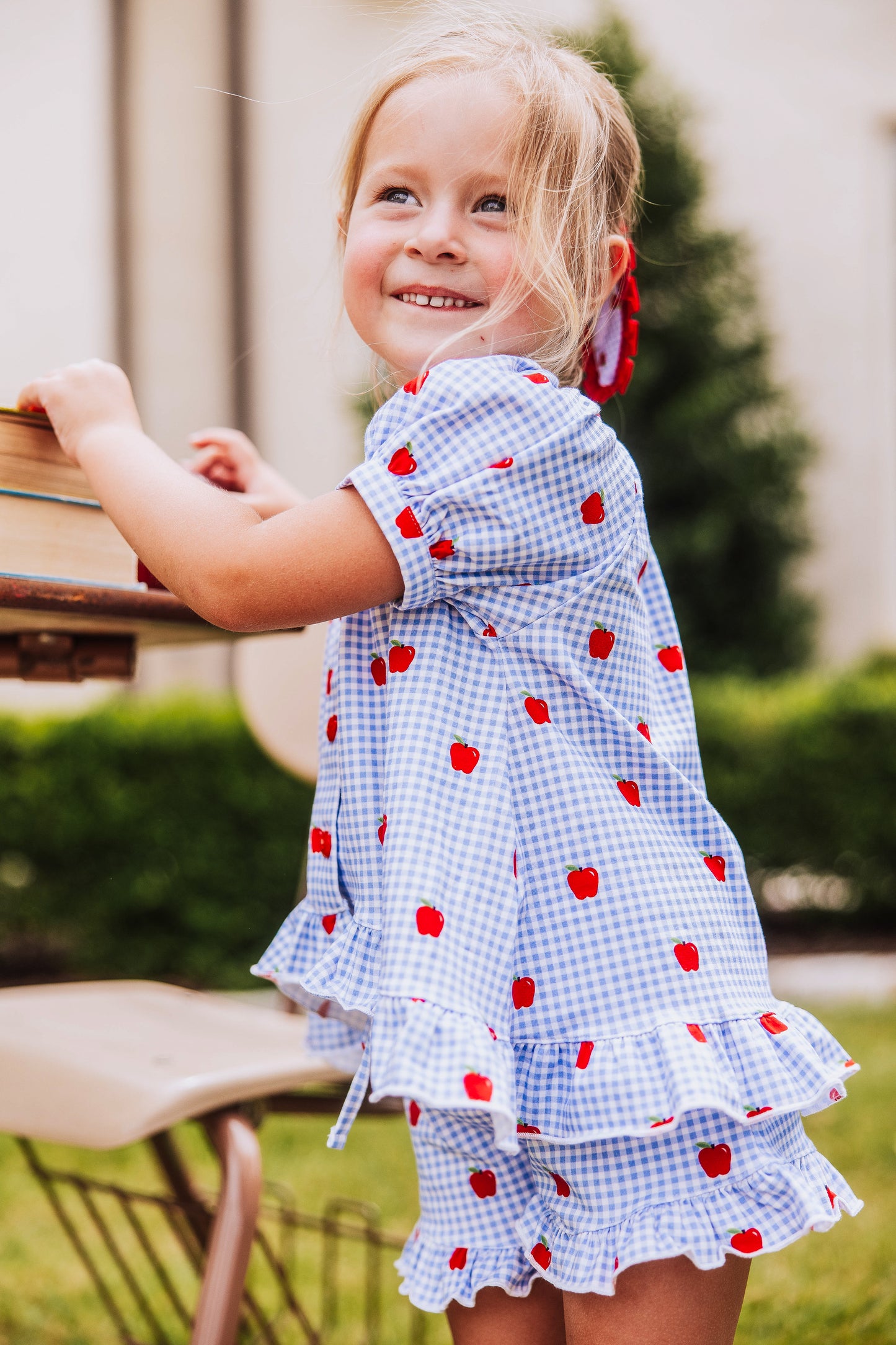 Flowy Ruffled Button Set - Apple Gingham Blue