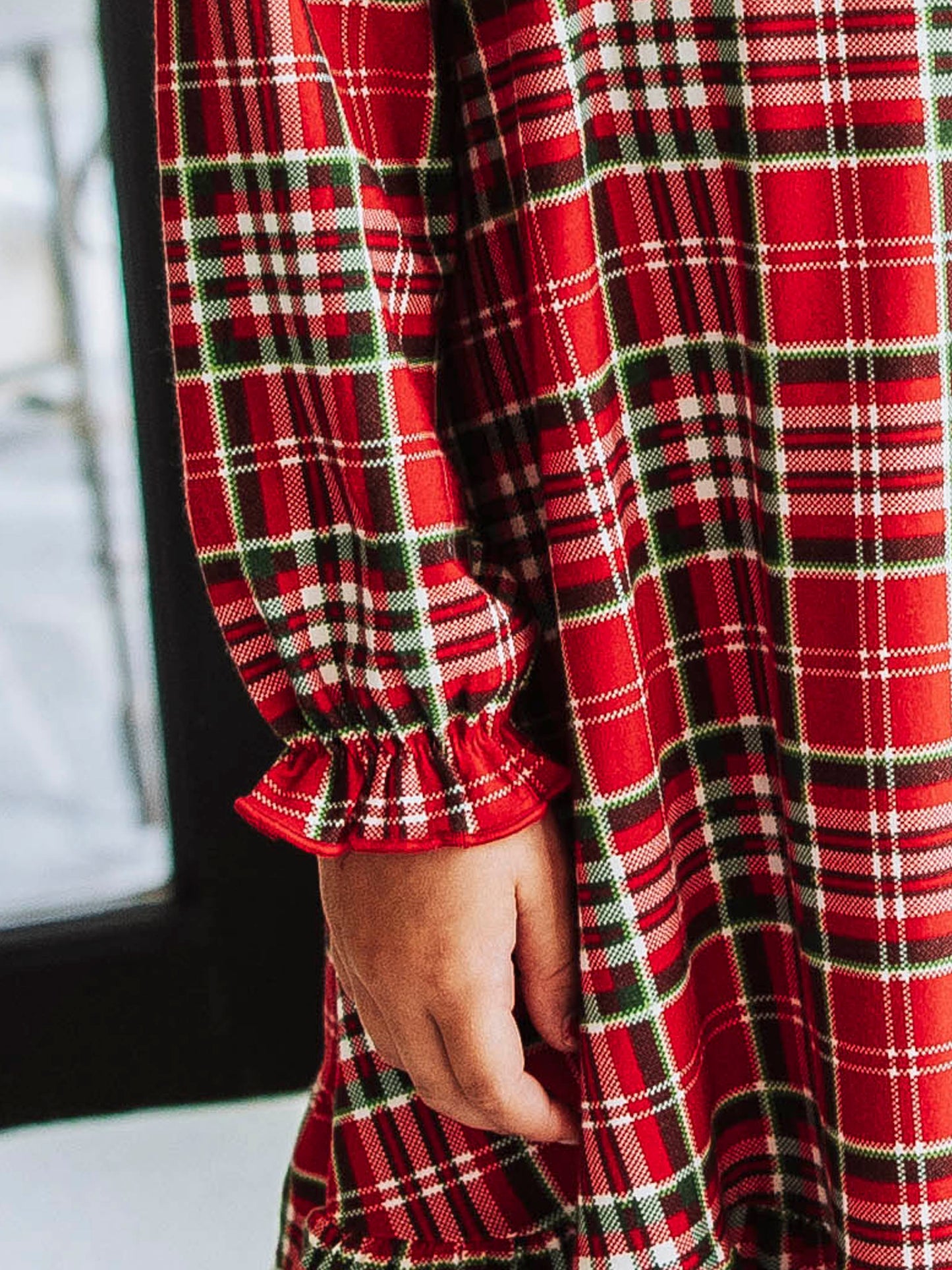 This merry plaid dress for girls features a timeless red, white, and green tartan pattern that’s perfect for the holiday season. Designed with classic charm and sweet details, this girls’ plaid Christmas dress is ideal for family photos, lounge and play. The soft, lightweight fabric ensures all-day comfort, while the twirl-worthy skirt adds a playful touch. A must-have addition to her holiday wardrobe!