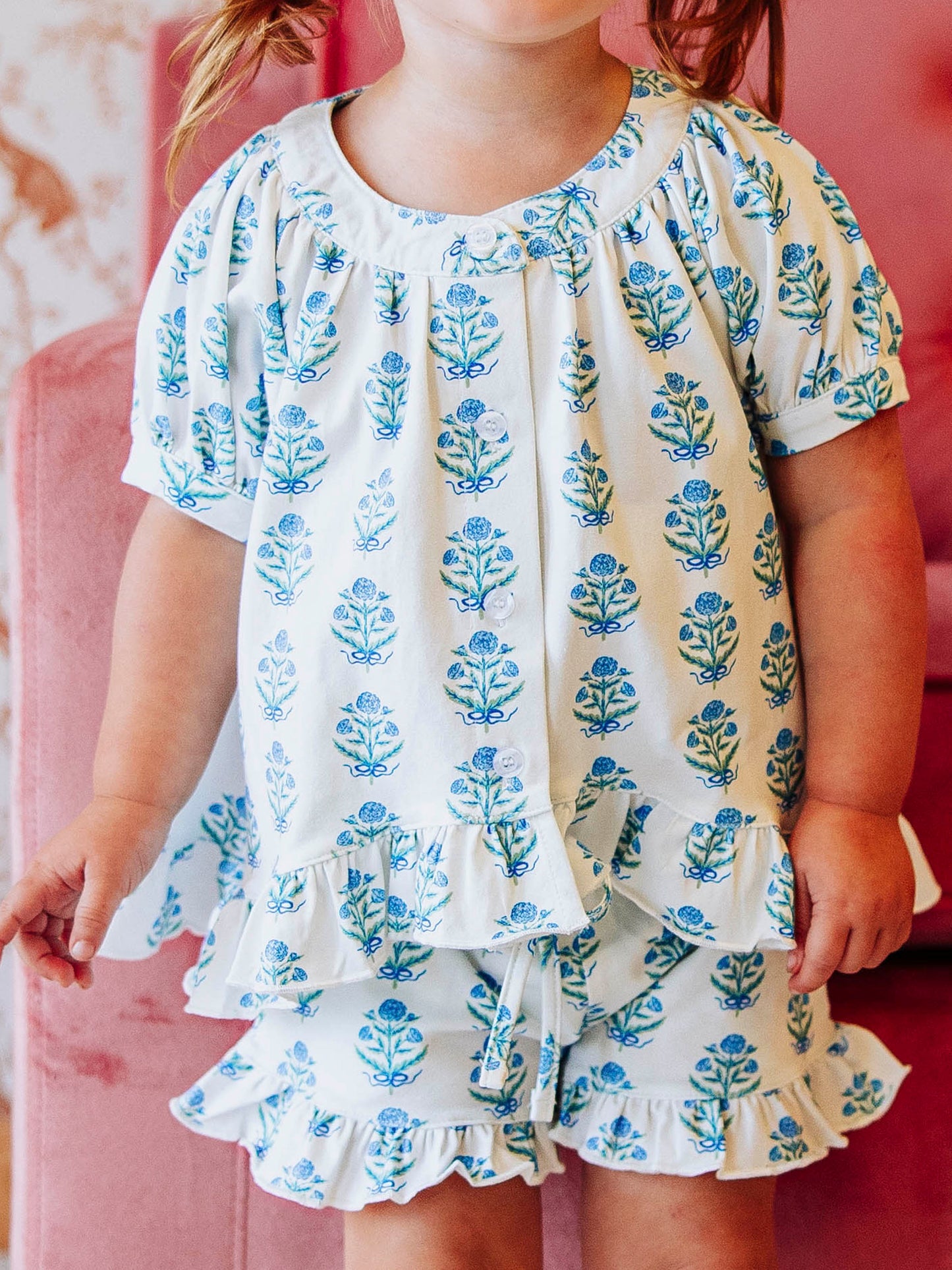 Flowy Ruffled Button Set - Nostalgia