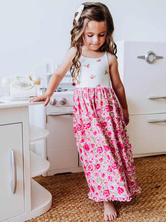 Maxi Play Dress - Covered in Roses