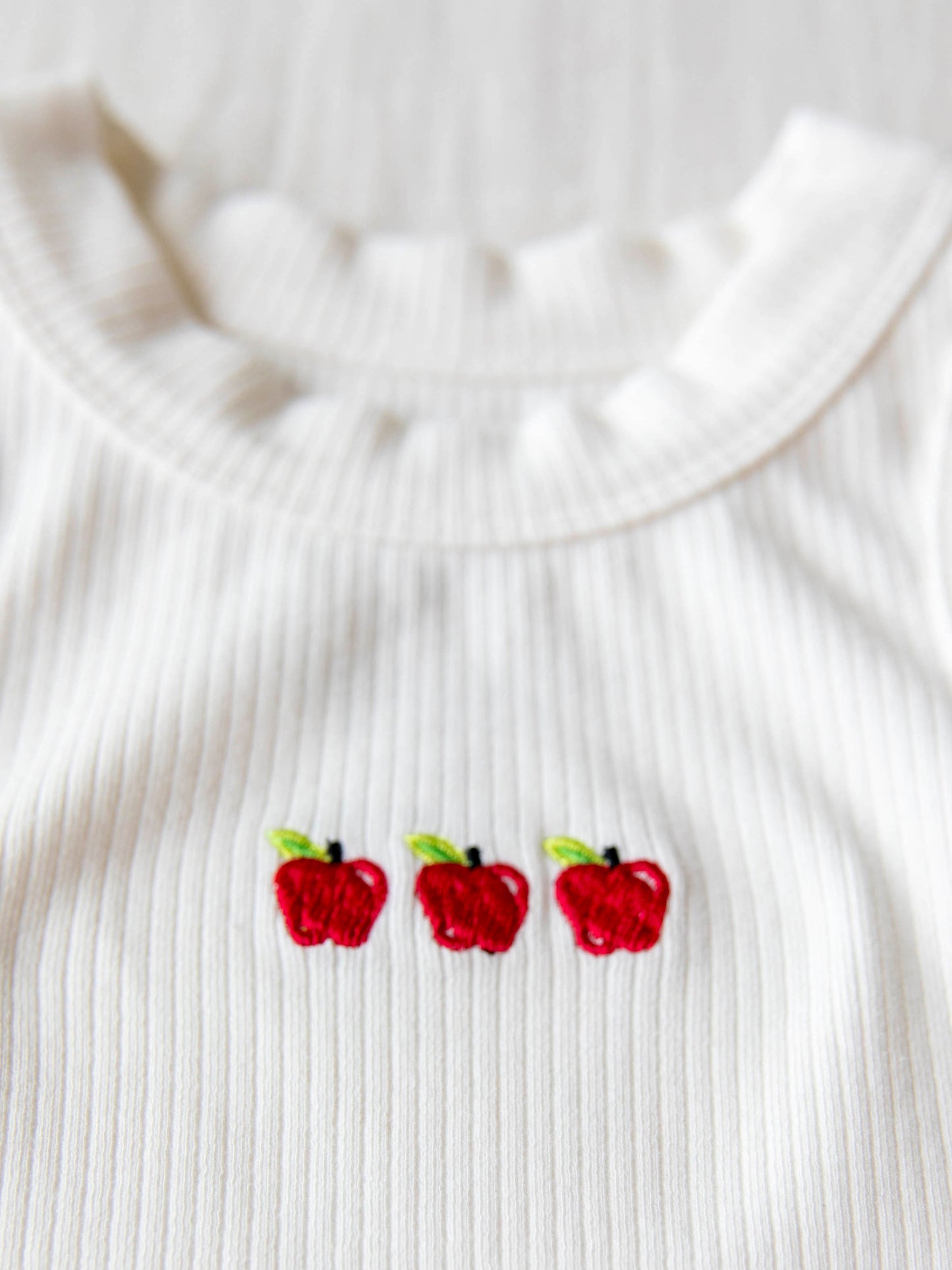 Ribbed Knit Tank Top - Ivory Apples