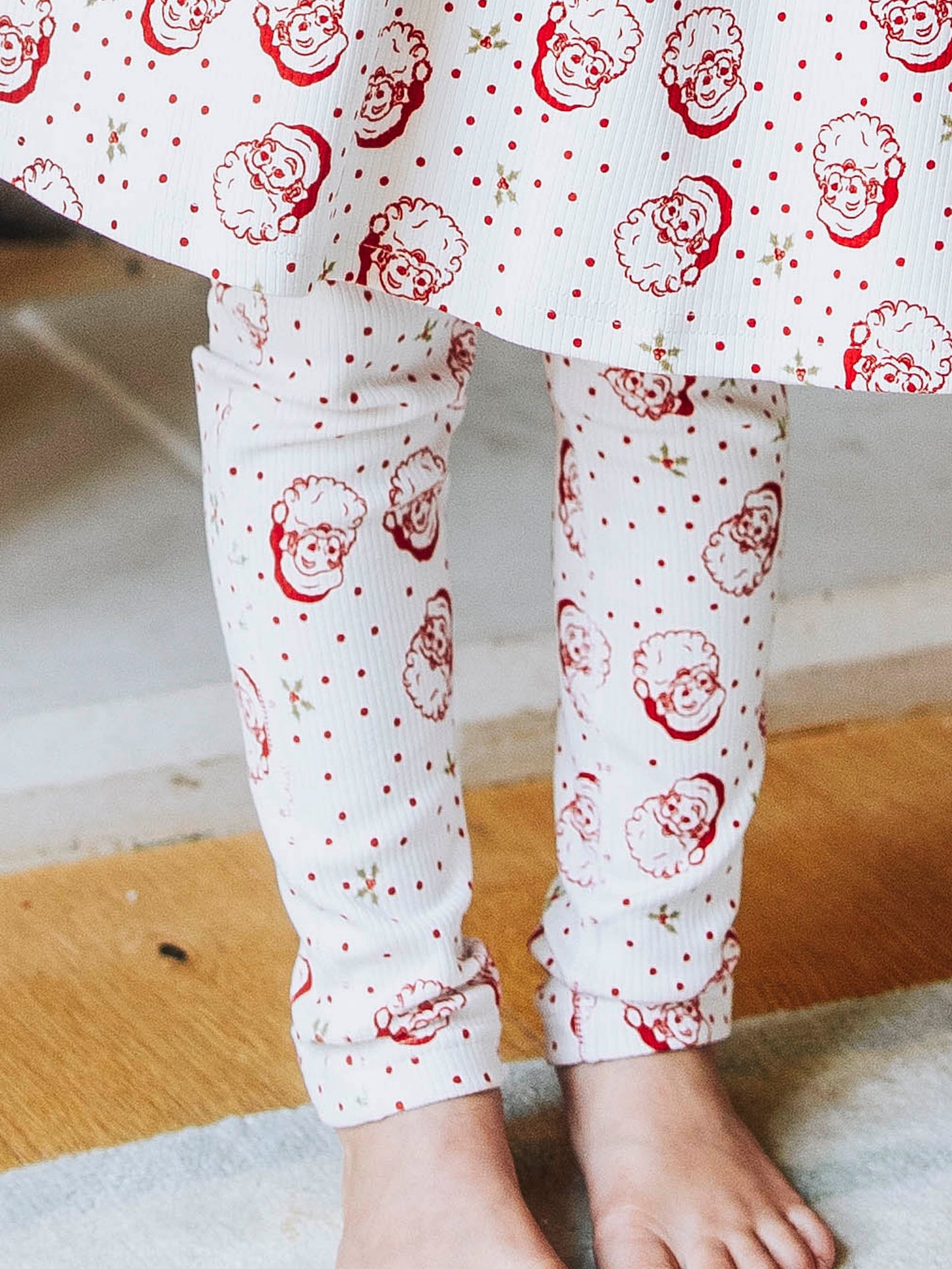 Fitted Ribbed Leggings - St. Nick (Slightly Flawed)