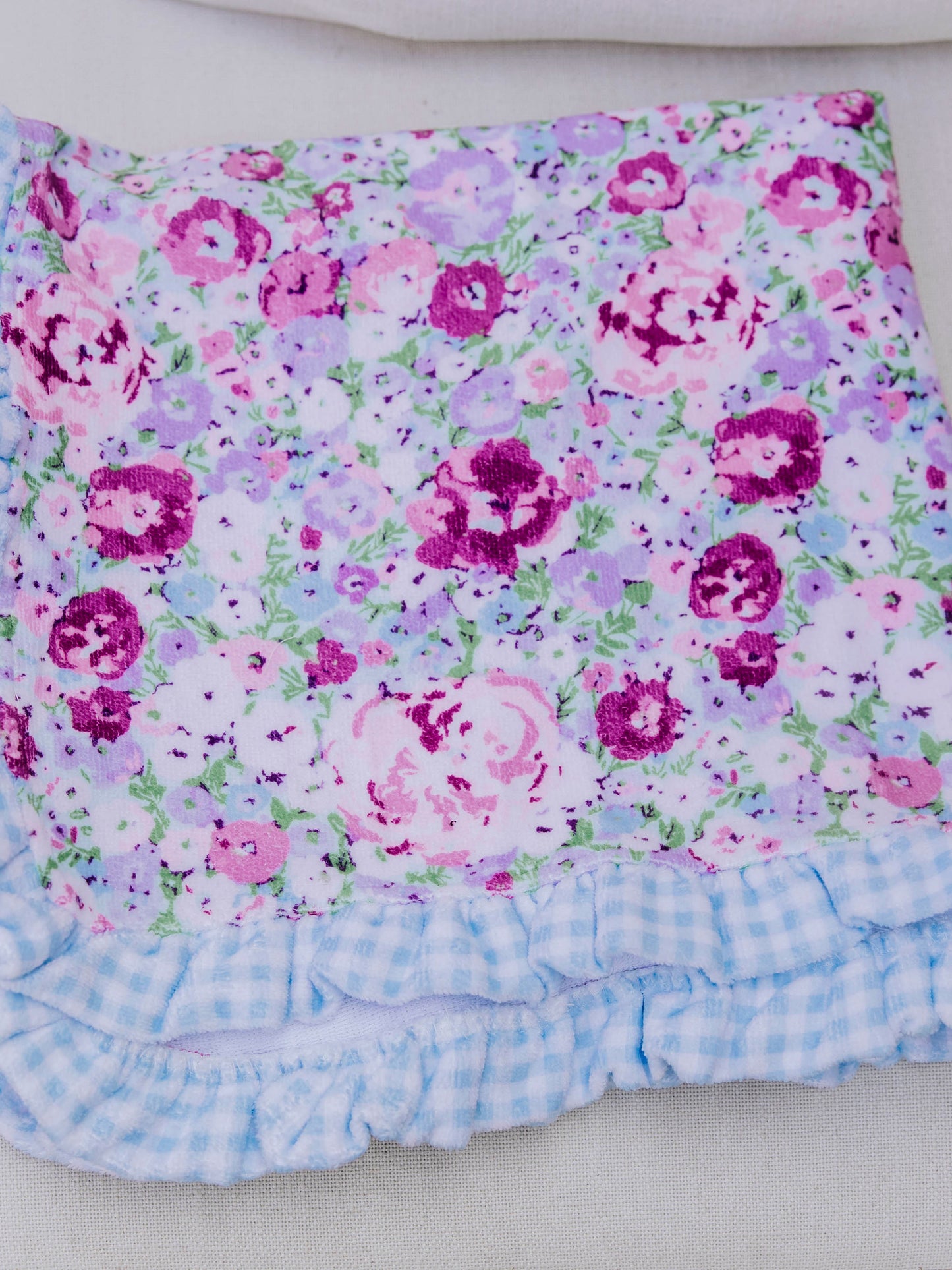 Ruffled Towel - Violet Carnations