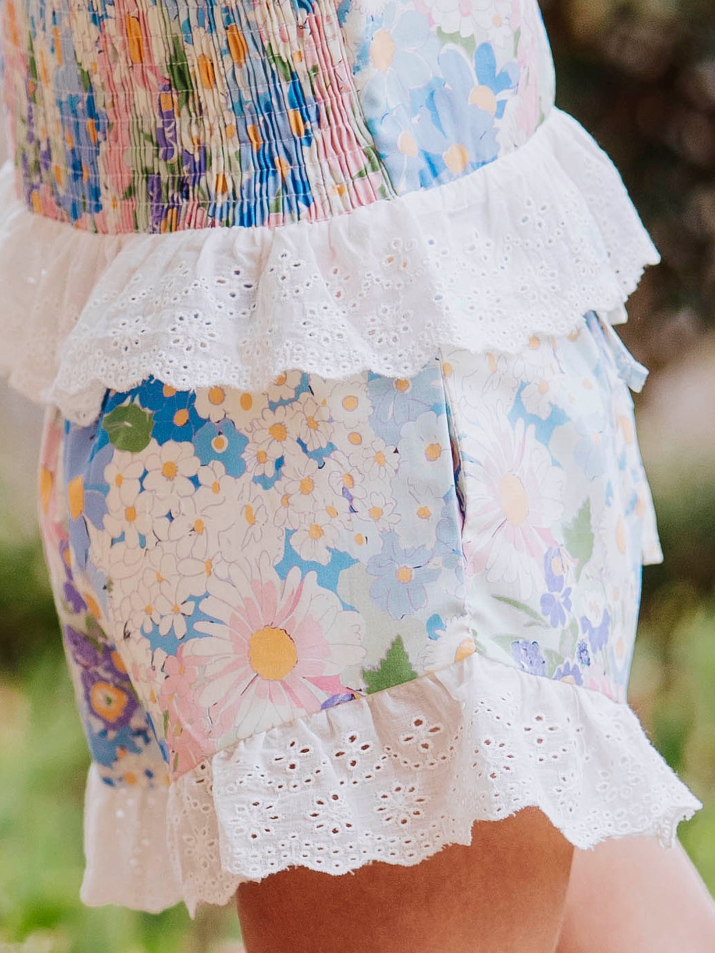 Lacy Tunic Set - Daisies and Blooms