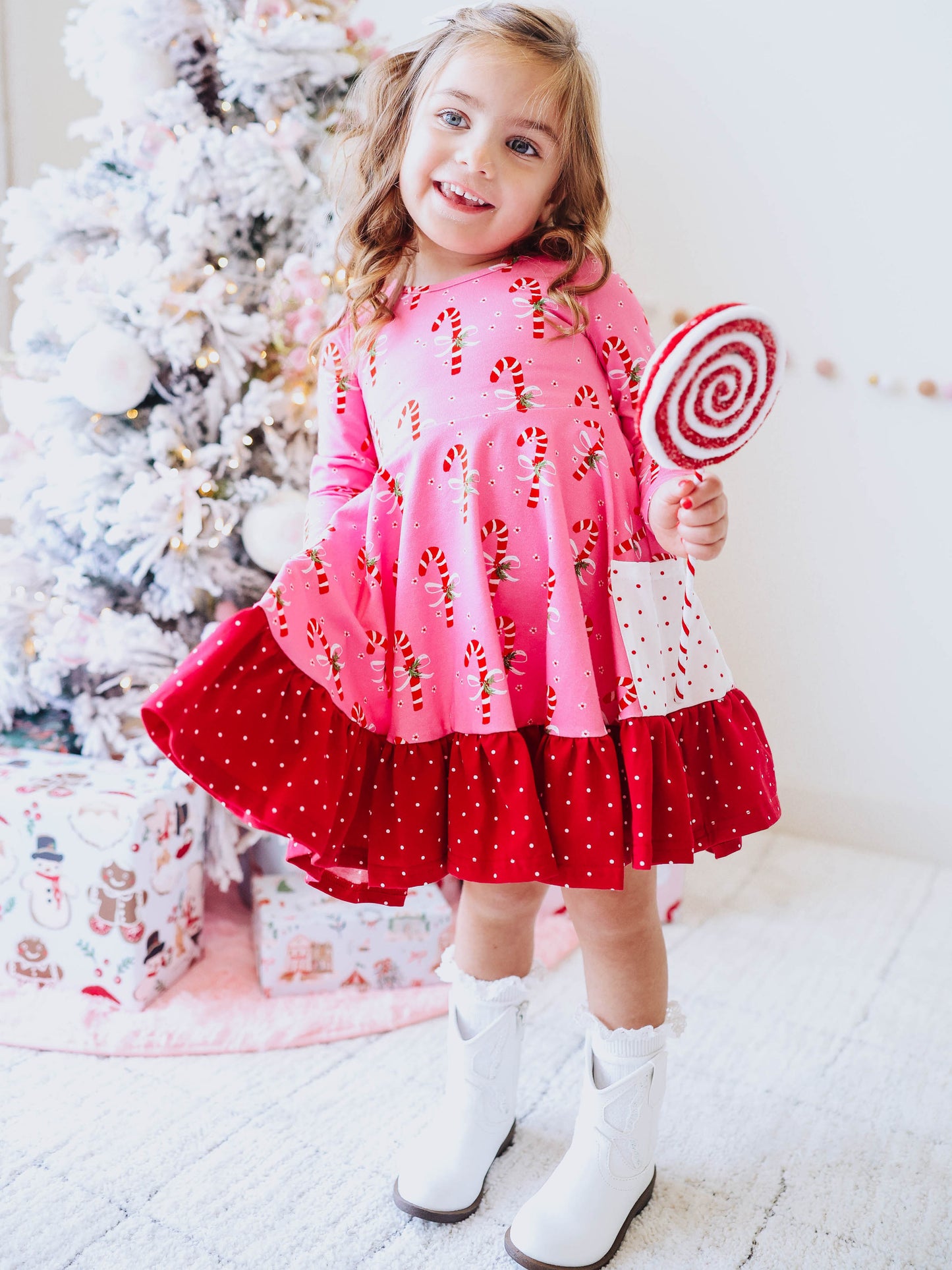 Flair Dress - Candy Cane Bubblegum