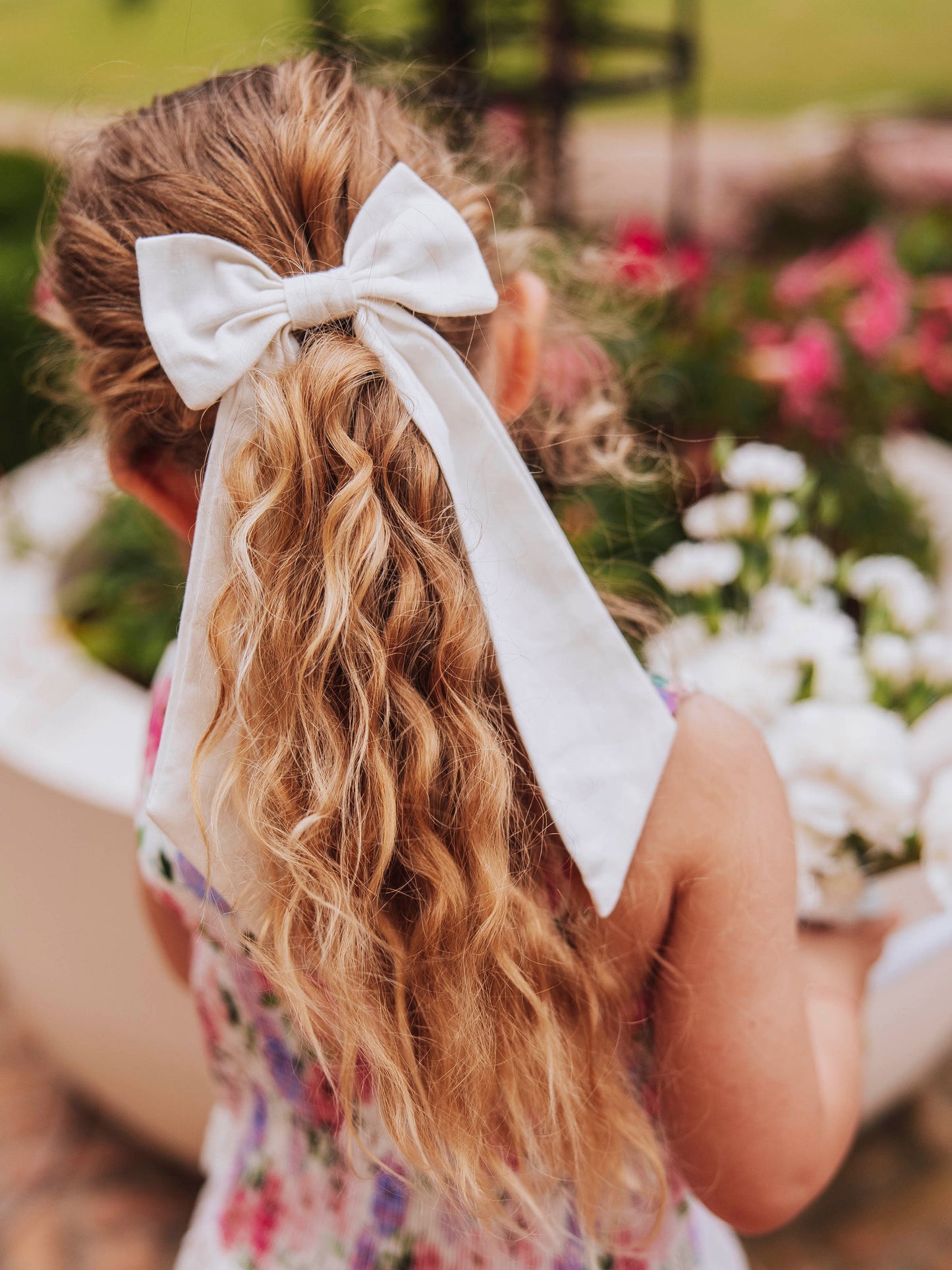 Large Long Tail Bow - White