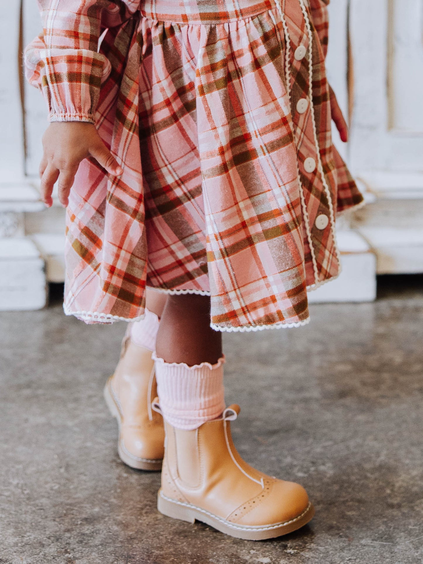 Ruffled Socks - Peach