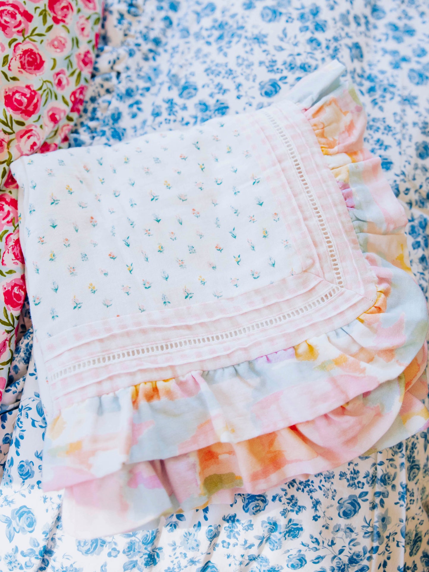 Keepsake Lace Swaddle - Cotton Candy