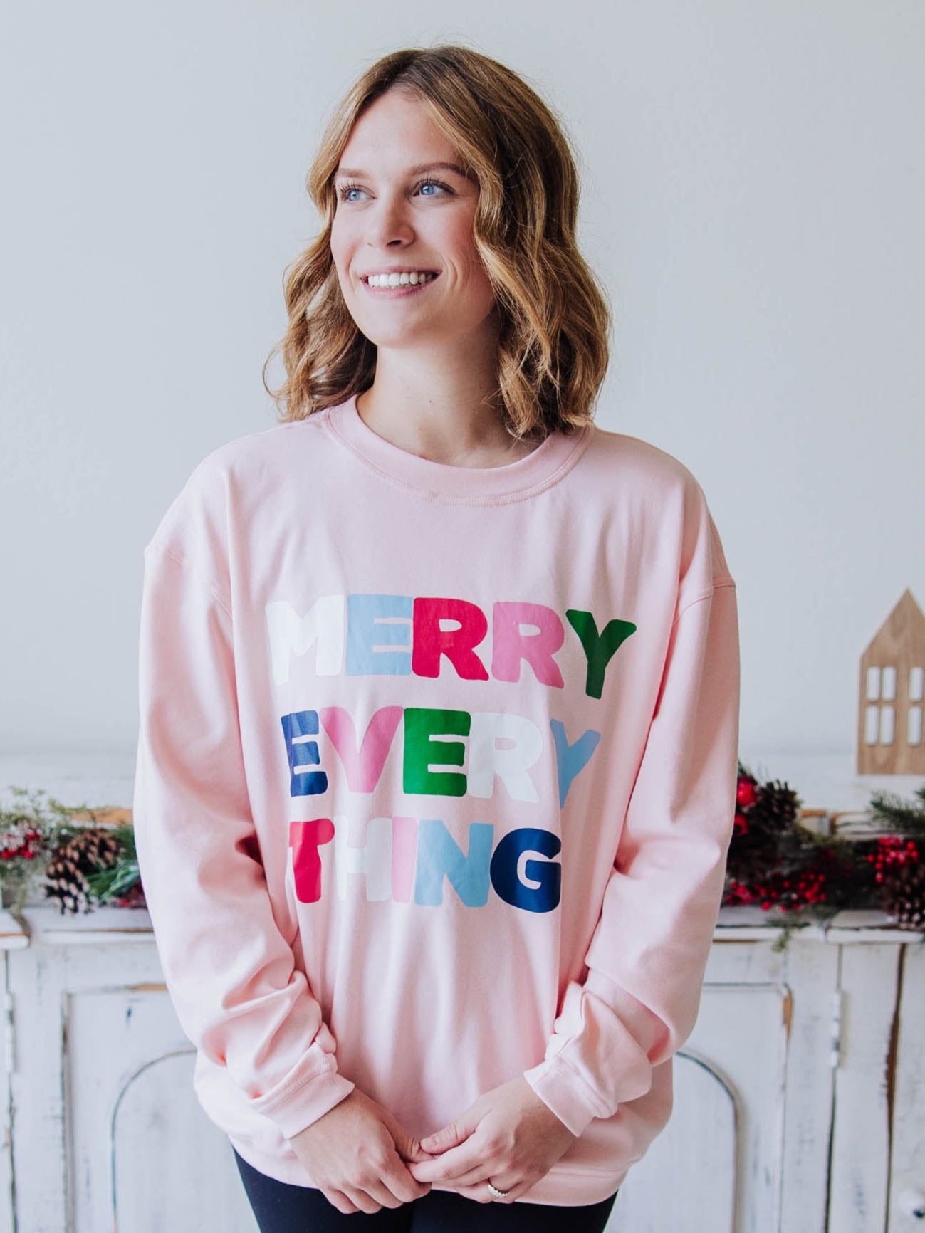 Women's Oversized Warm Knit Sweatshirt - Merry Everything on Pink