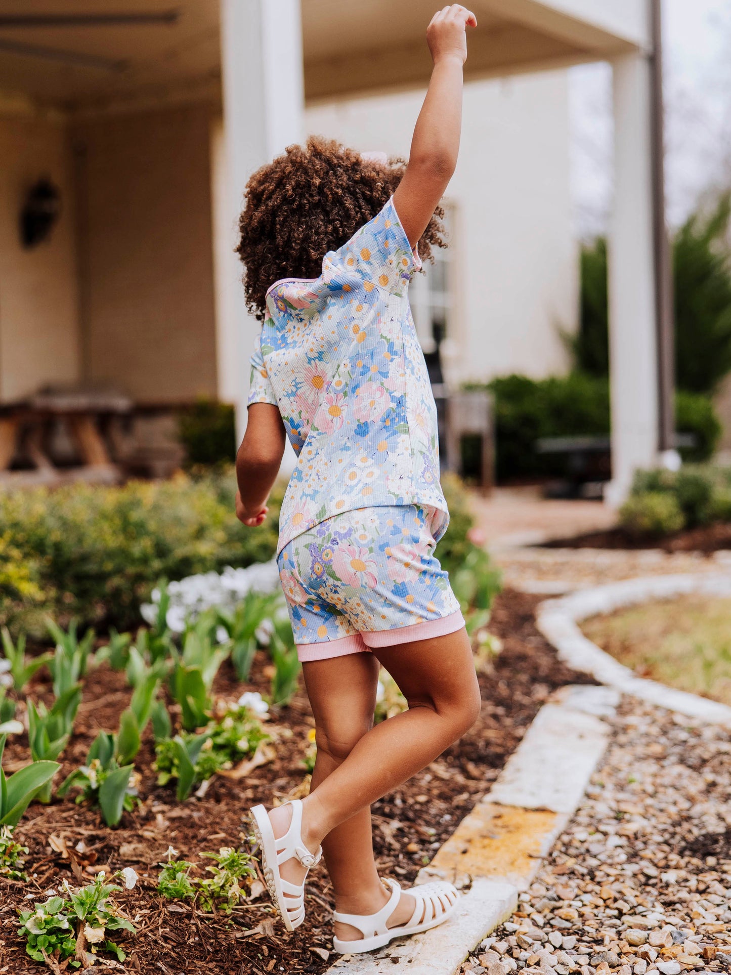 Everyday Shorts Set - Daisies and Blooms