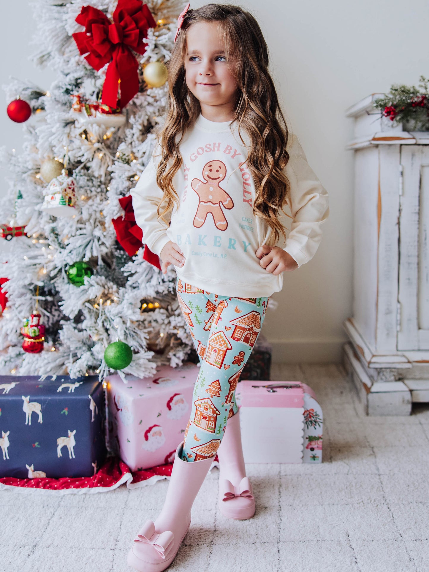 Warm Knit Sweatshirt - Holiday Treats