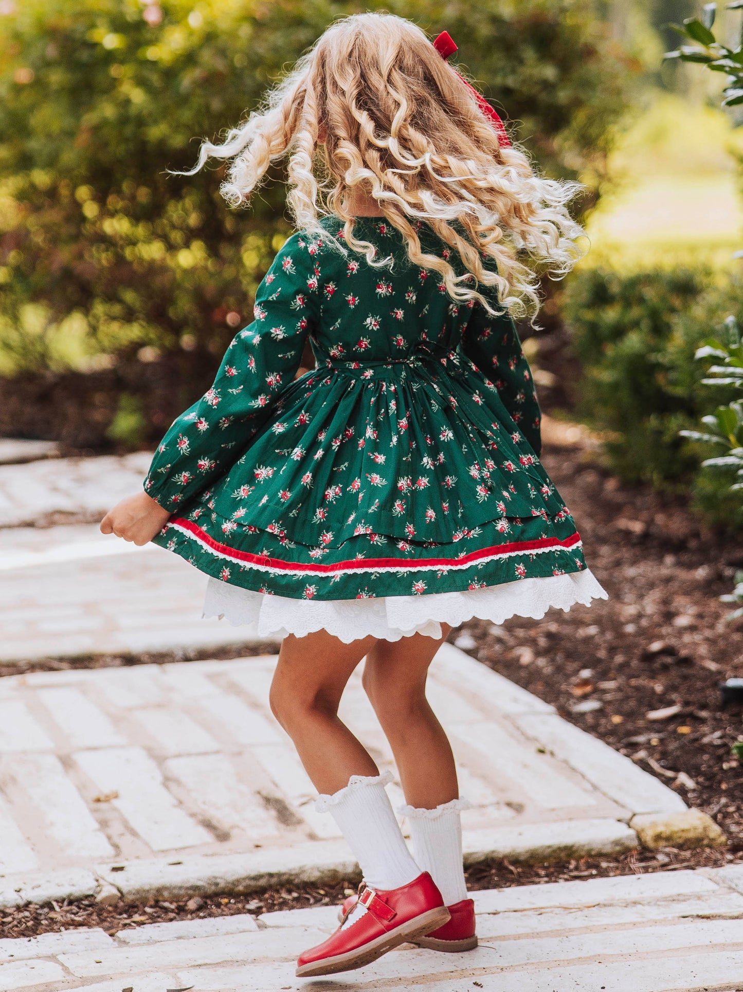 Margo Dress - Green Roses (Size Up)