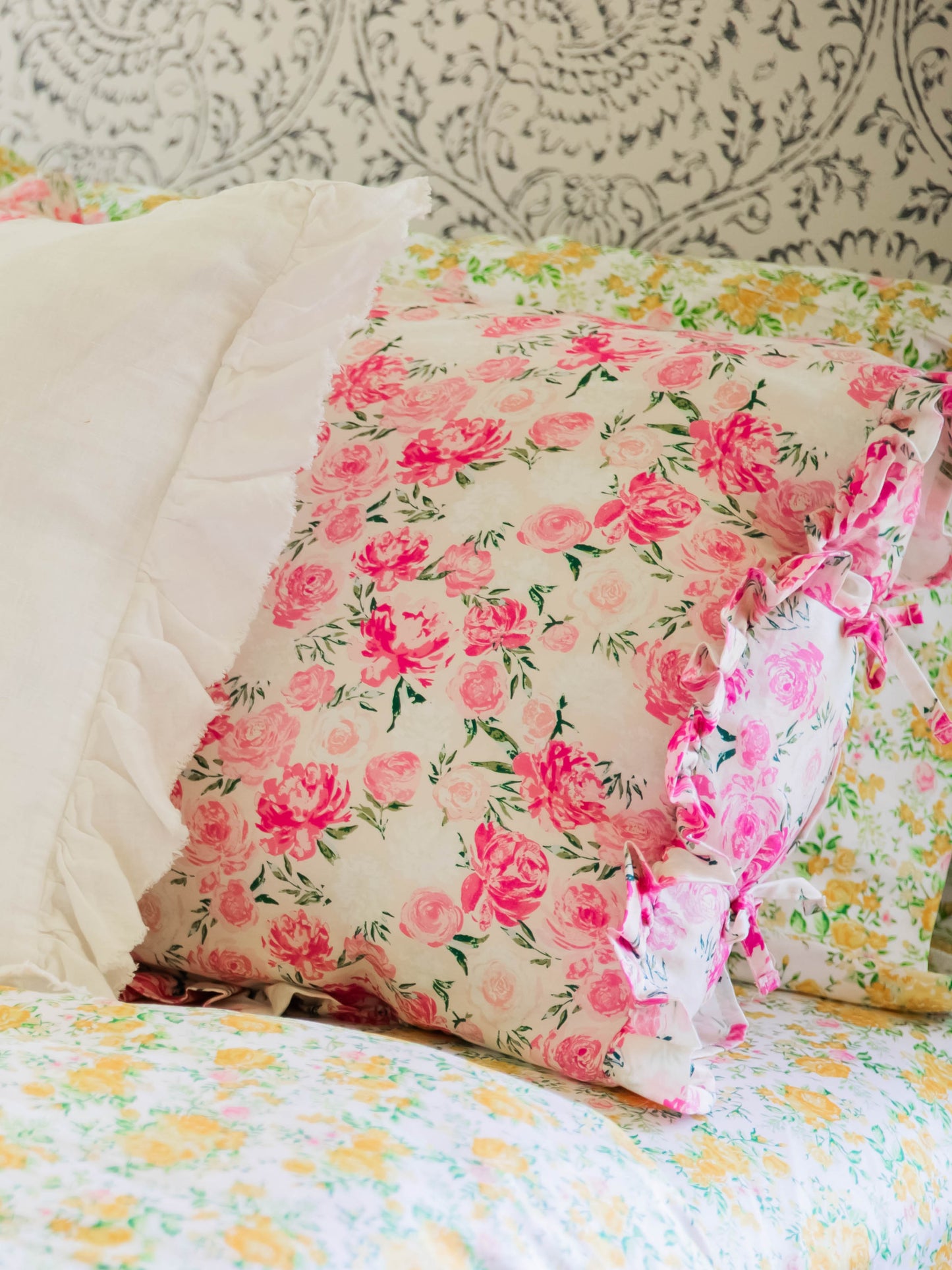 Duvet Cover + Sham(s) - Wild Roses