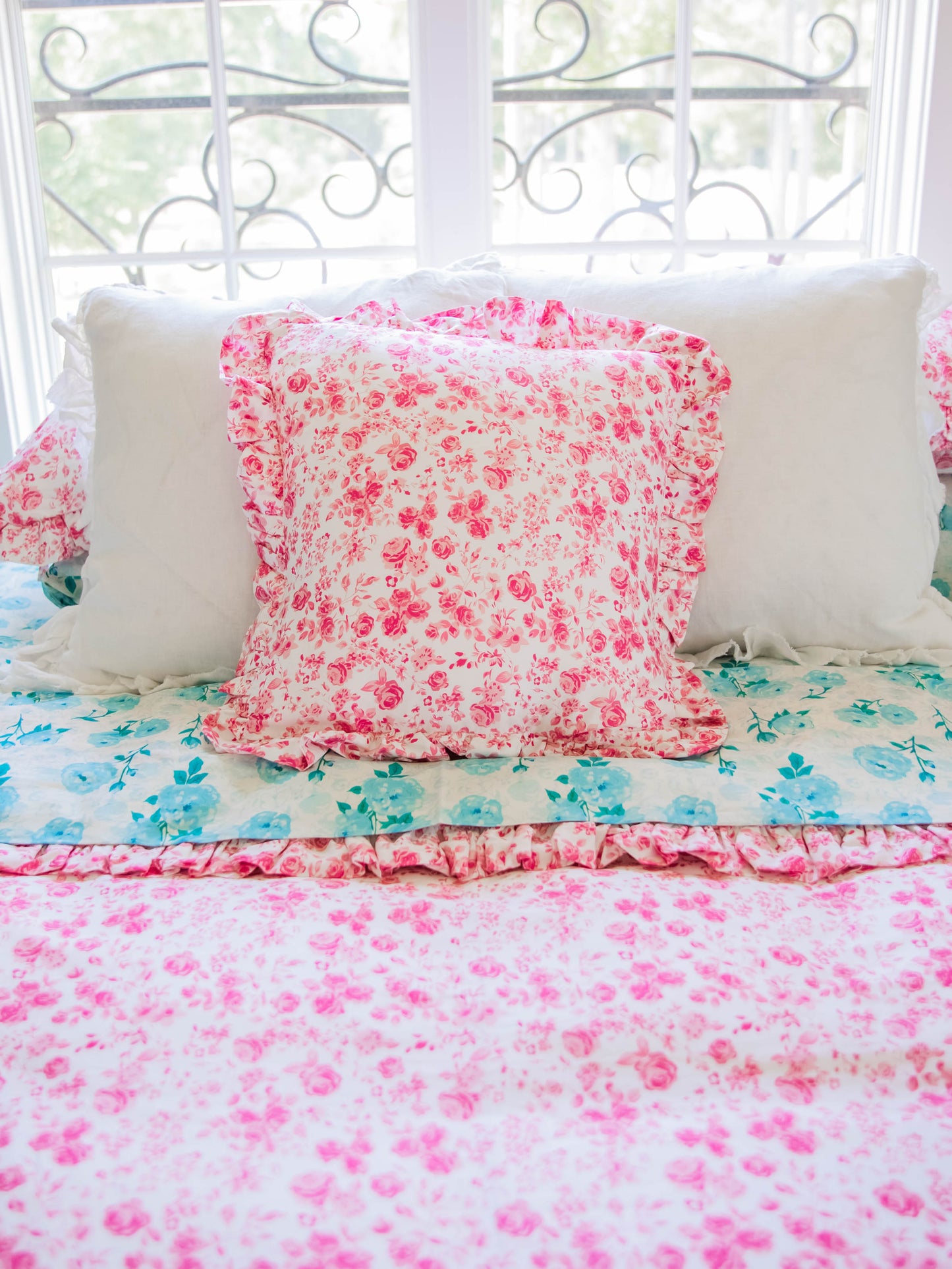 Duvet Cover + Sham(s) - Blooming Pinks