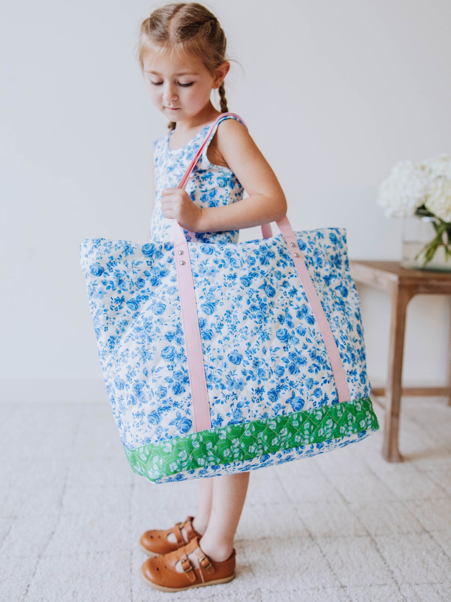 Quilted Tote - Blooming Blues