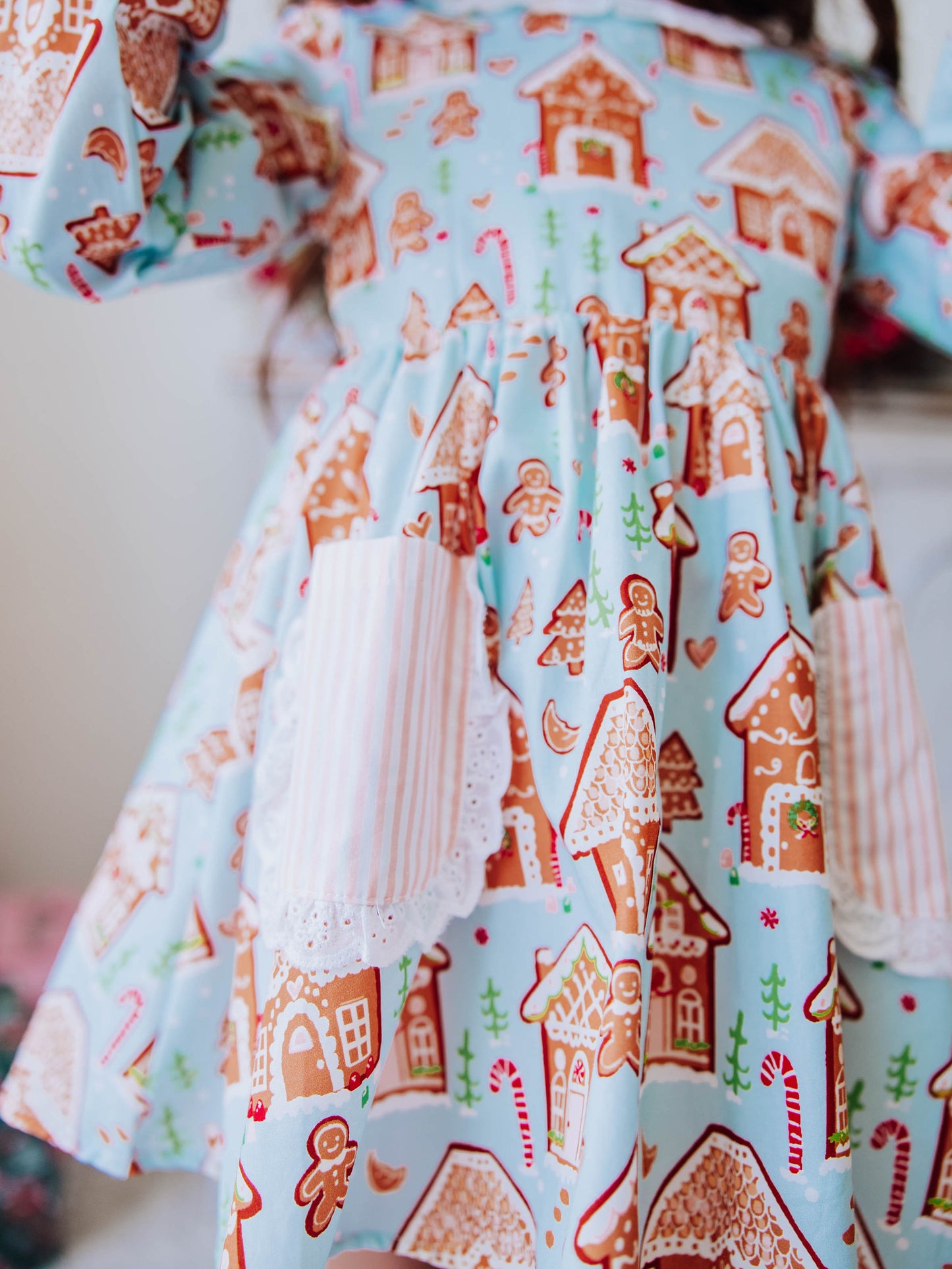 Ruffled Pocket Tunic Set - Gingerbread Town