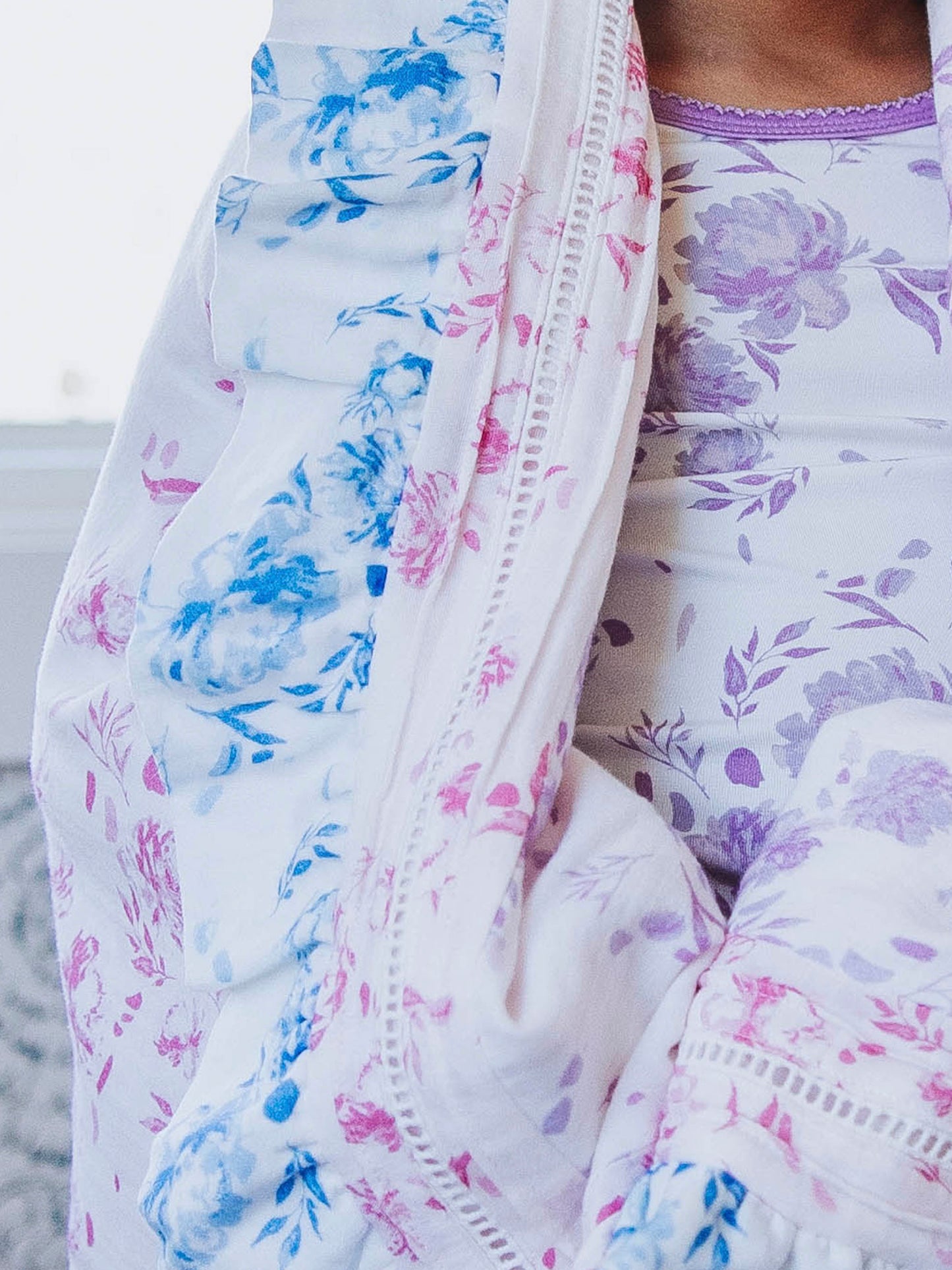 Keepsake Lace Swaddle - Falling Petals