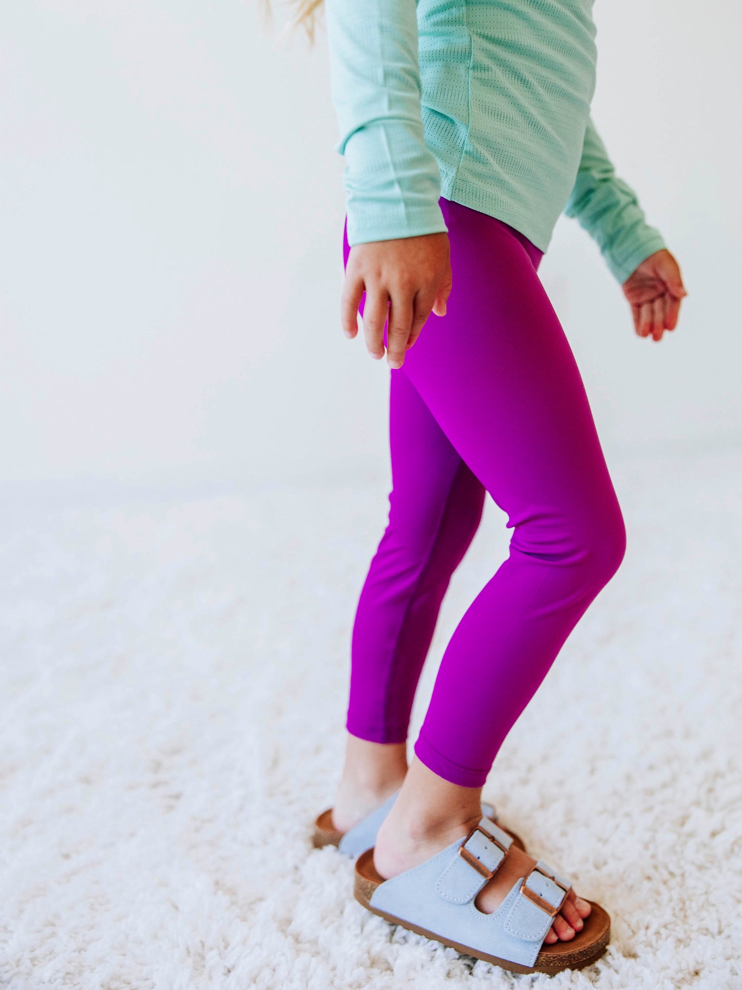 Performance Leggings - Fuchsia Purple
