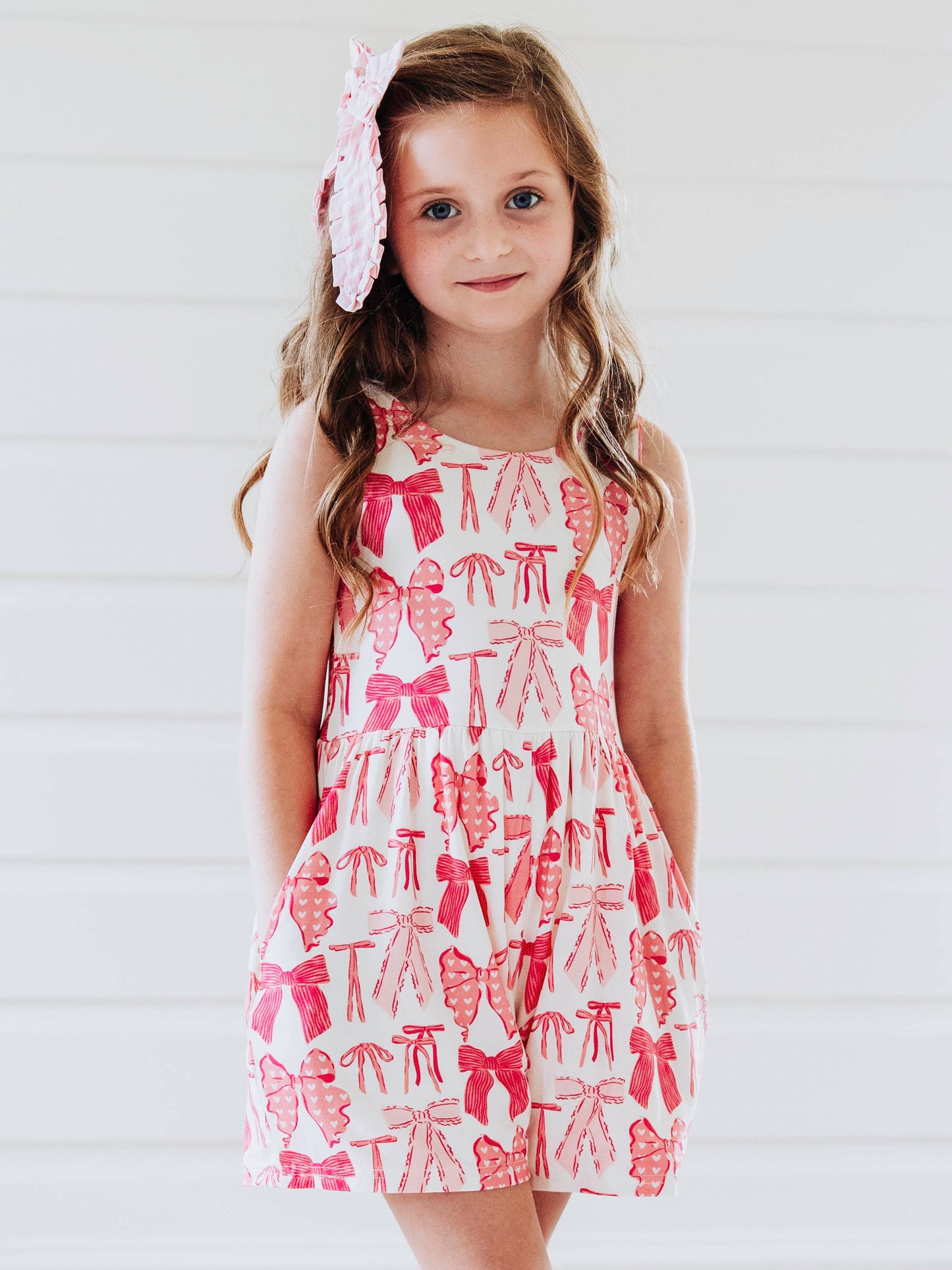 Short Leggy Romper - Pretty Pink Bows