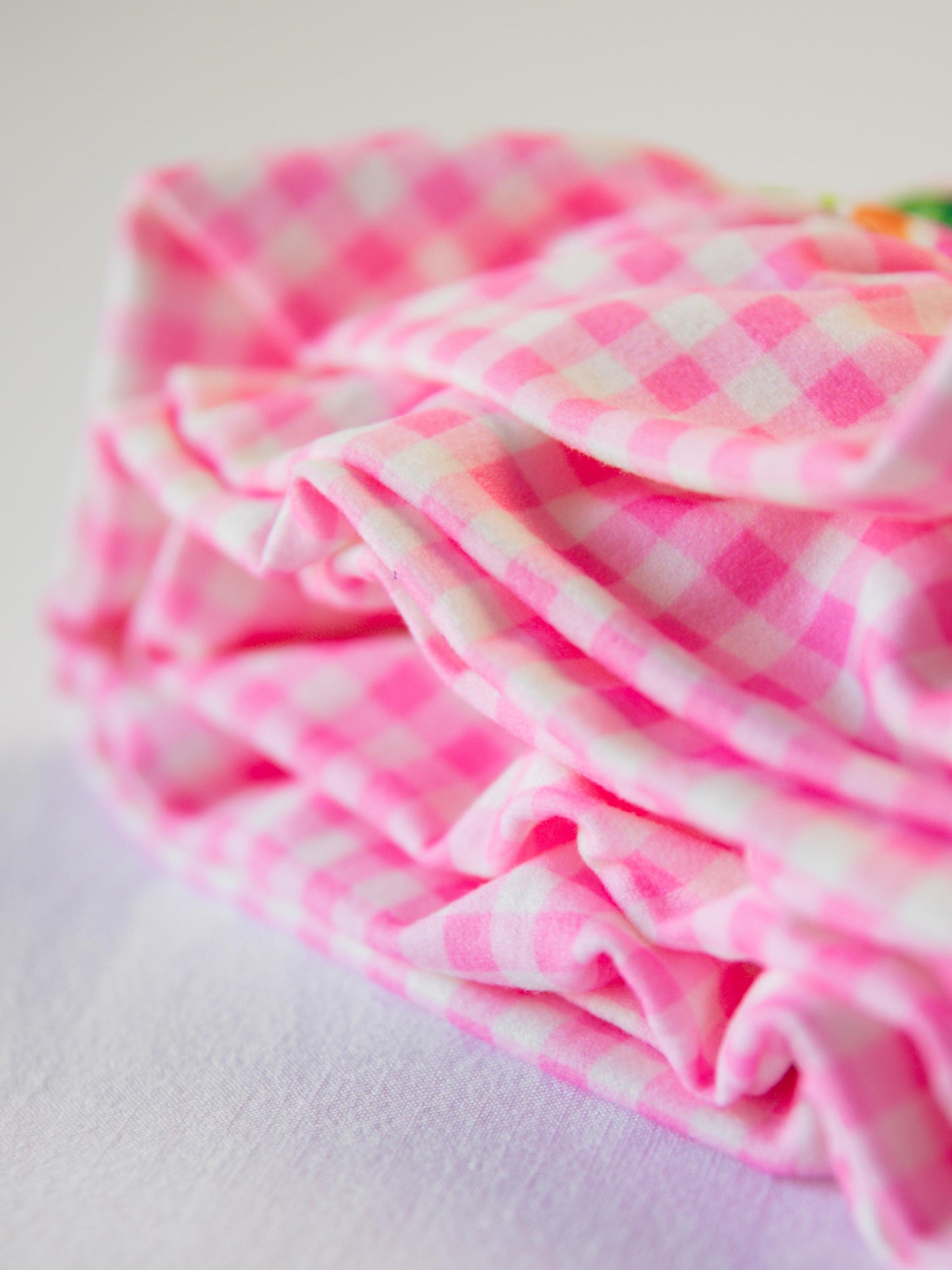 Dreamer Ruffled Blanket - Glowing Pink Flowers