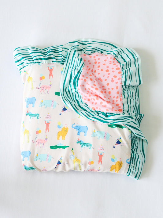 Dreamer Ruffled Blanket - Party Animals!