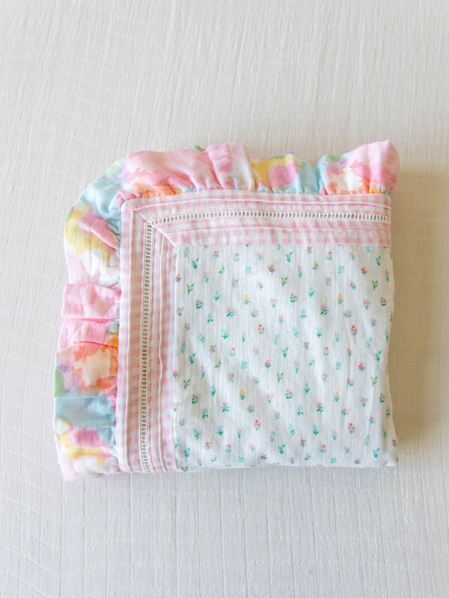 Keepsake Lace Swaddle - Cotton Candy