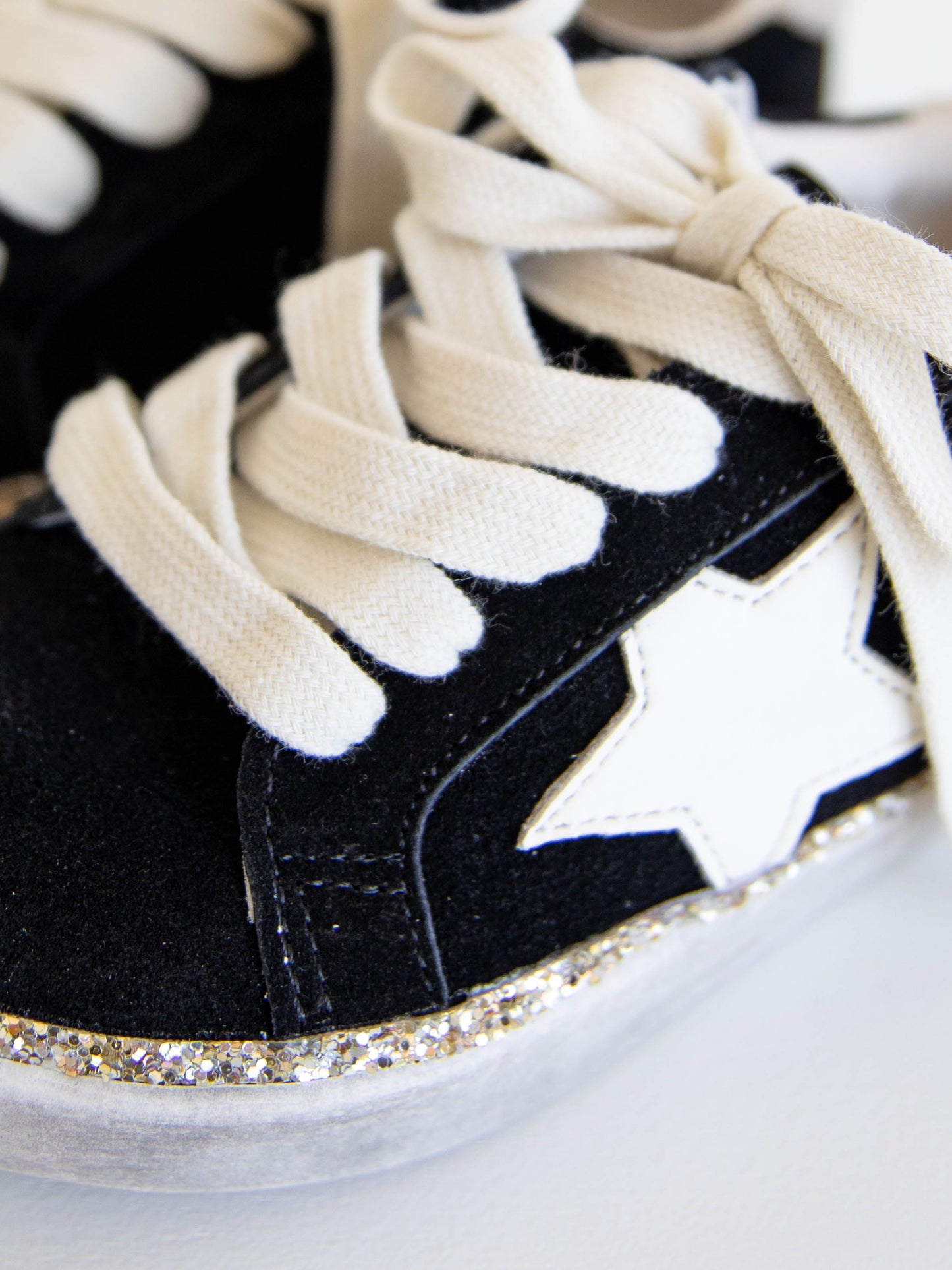 SweetHoney Sneakers - White Star