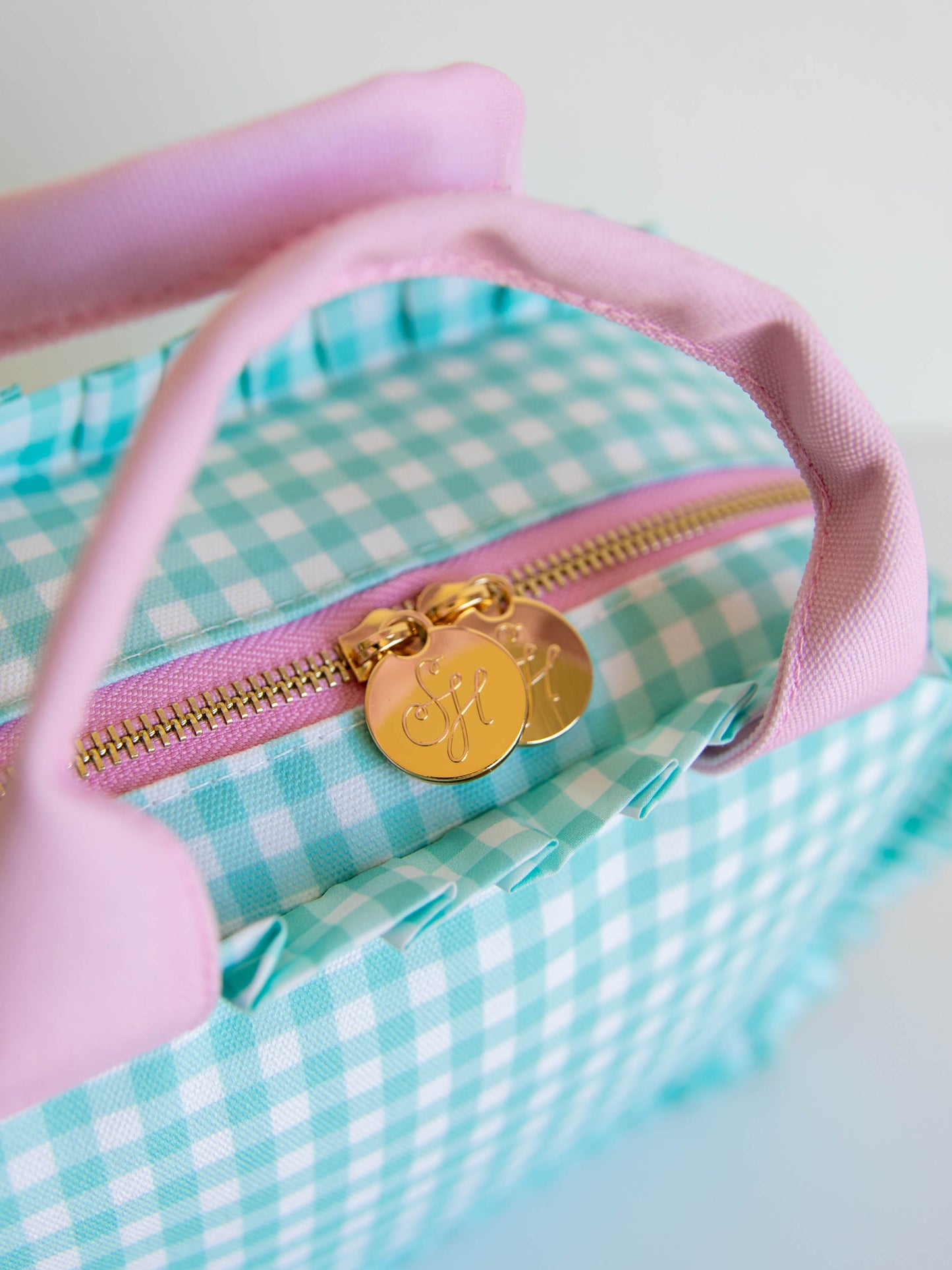 Ruffled Lunch Kit - Mint Gingham