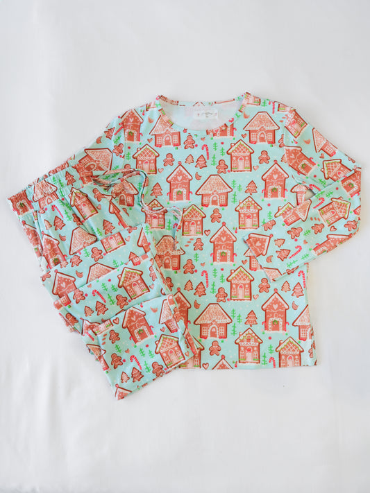 Women's Dreamer Pajamas - Gingerbread Town