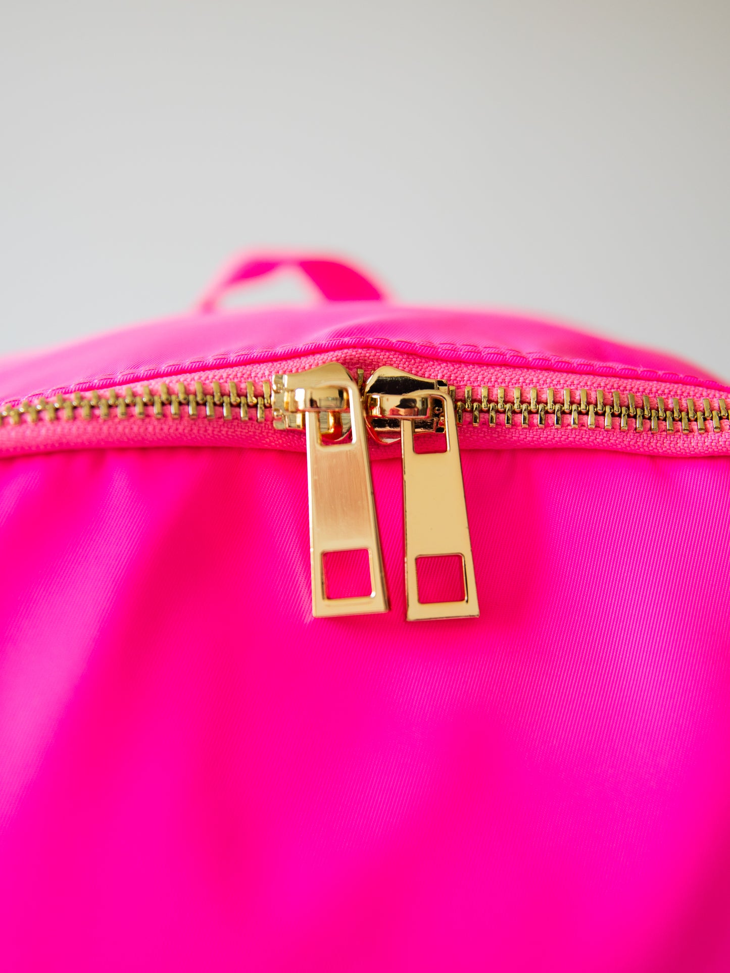 Retro Backpack - Vibrant Pink