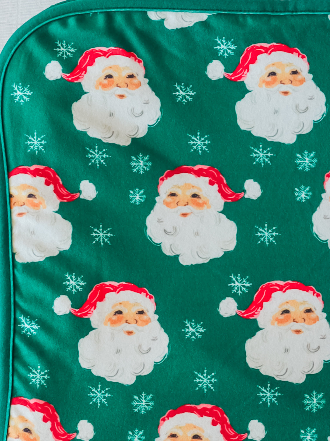 Dreamer Blanket - Jolly St Nick in Green